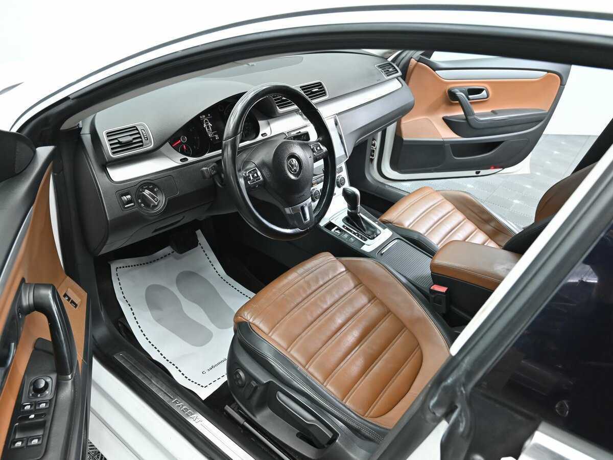 Купить Volkswagen Passat CC, 2013, 163 500 км, фото №9
