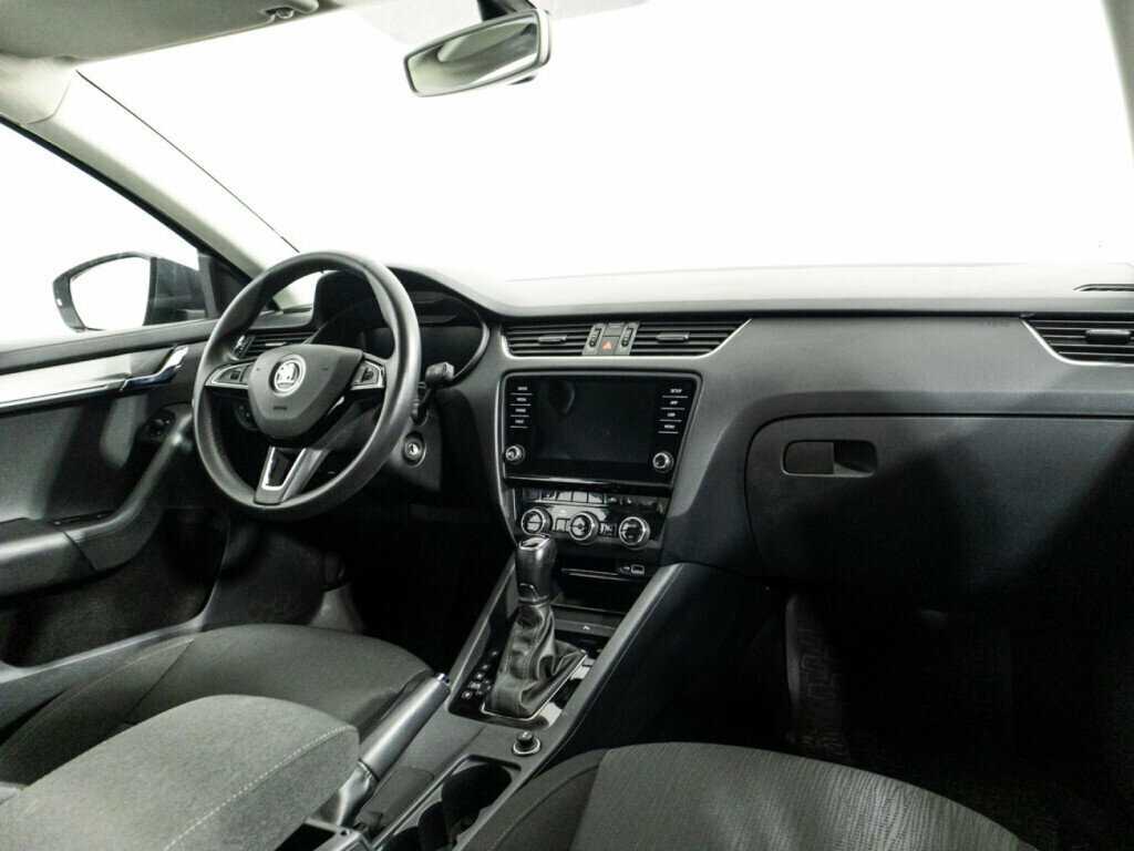 Купить Skoda Octavia, 2018, 55 727 км, фото №9