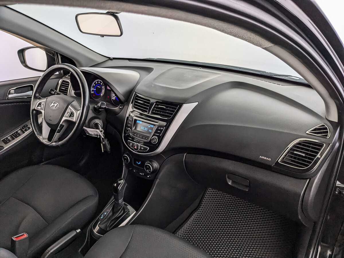 Купить Hyundai Solaris, 2015, 135 125 км, фото №9