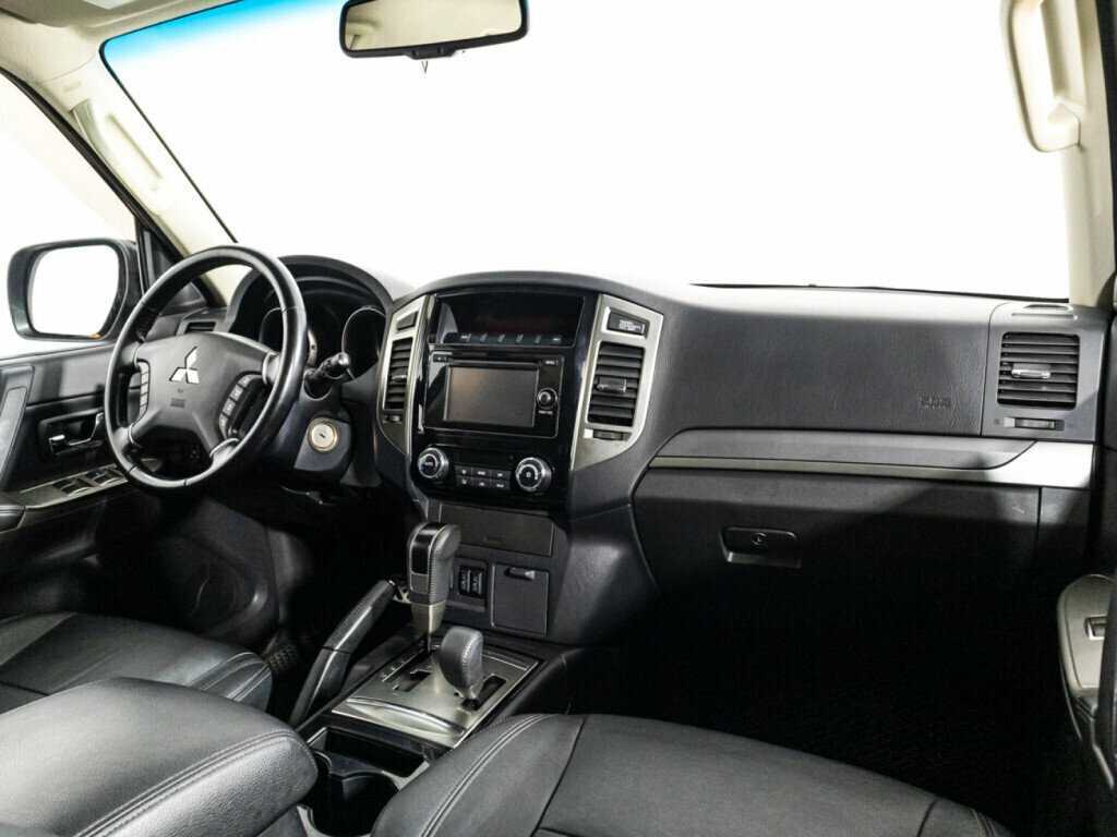 Купить Mitsubishi Pajero, 2014, 186 770 км, фото №9