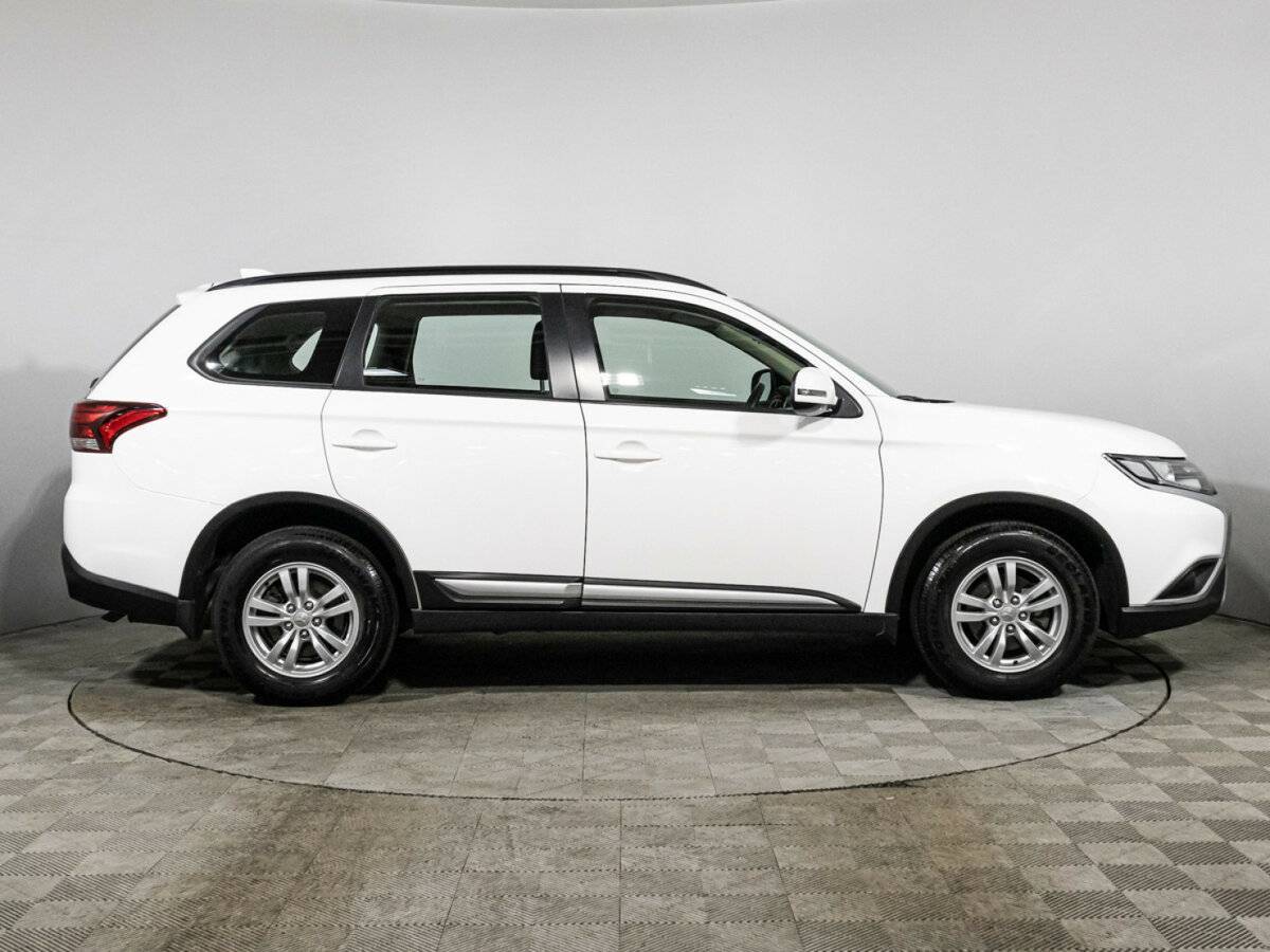 Купить Mitsubishi Outlander, 2022, 52 500 км, фото №4