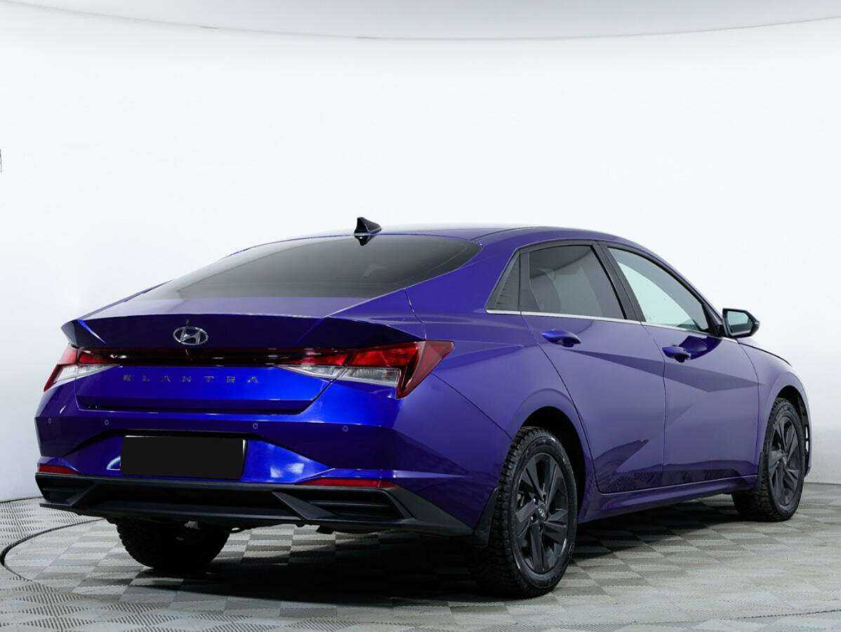 Купить Hyundai Elantra, 2021, 74 533 км, фото №4