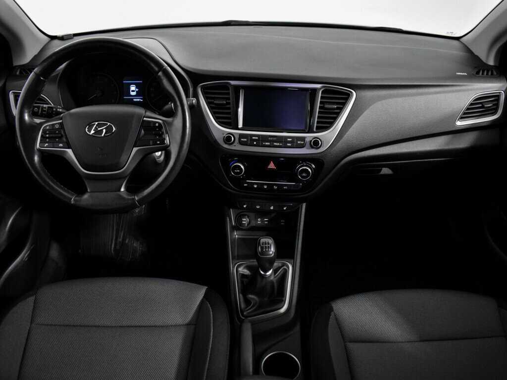 Купить Hyundai Solaris, 2017, 100 000 км, фото №14