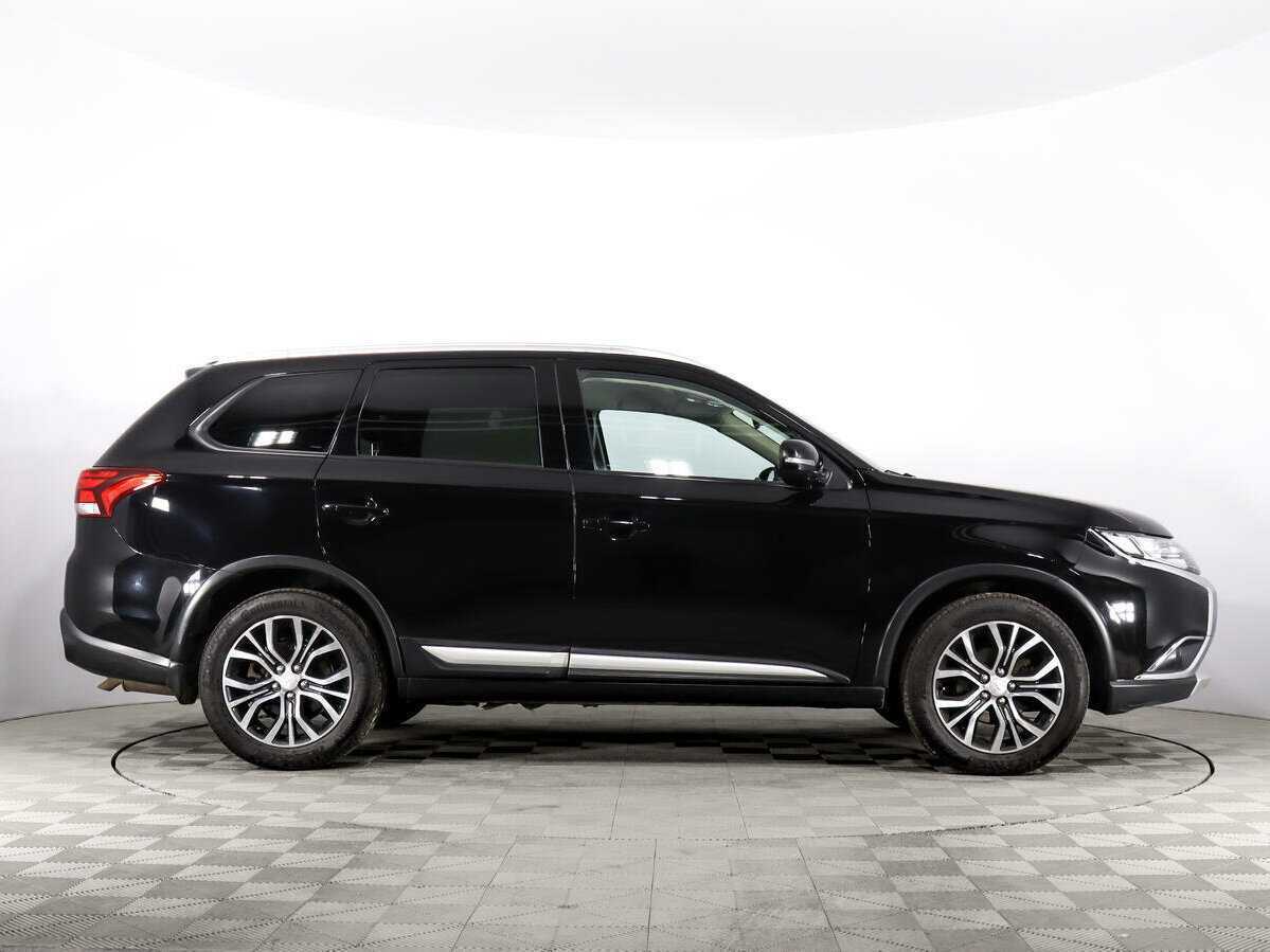 Купить Mitsubishi Outlander, 2017, 142 155 км, фото №4