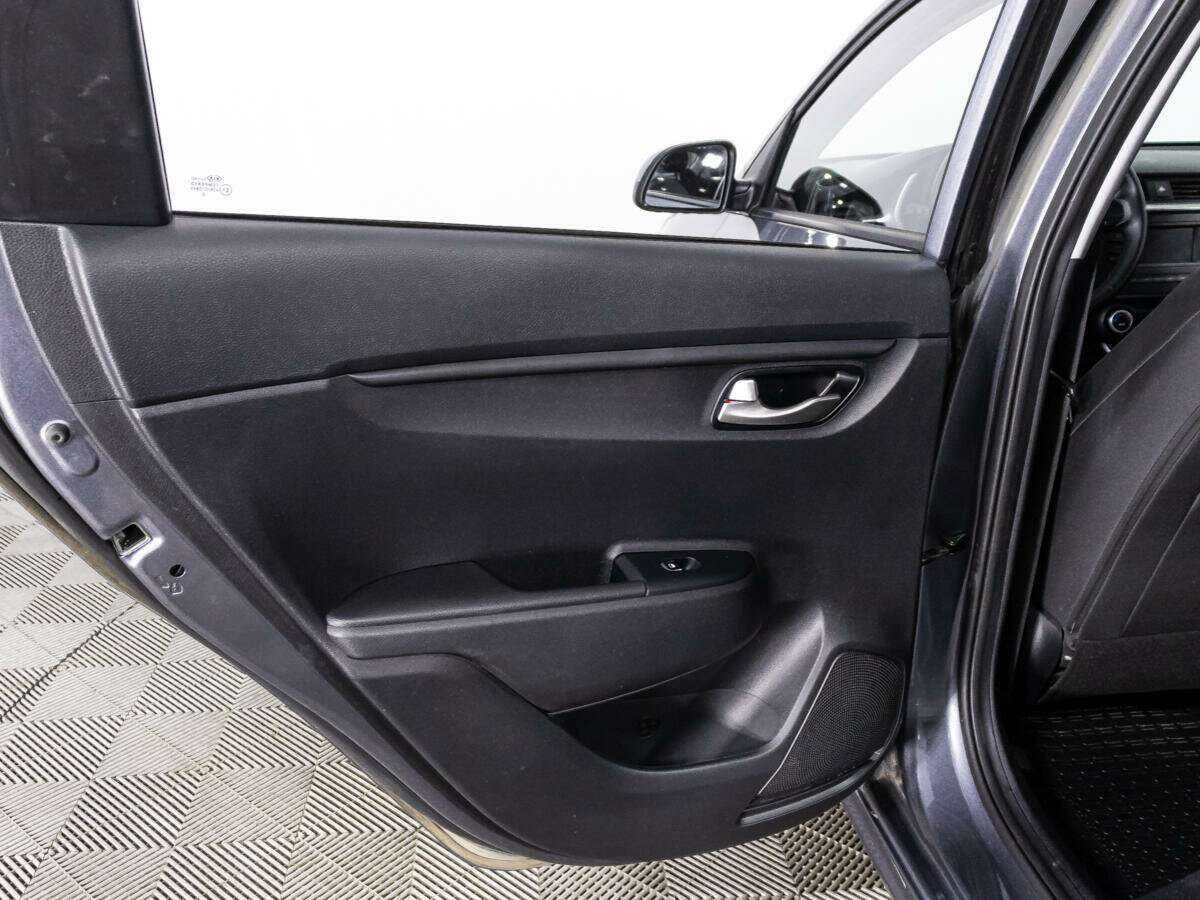 Купить Kia Rio, 2021, 125 580 км, фото №23