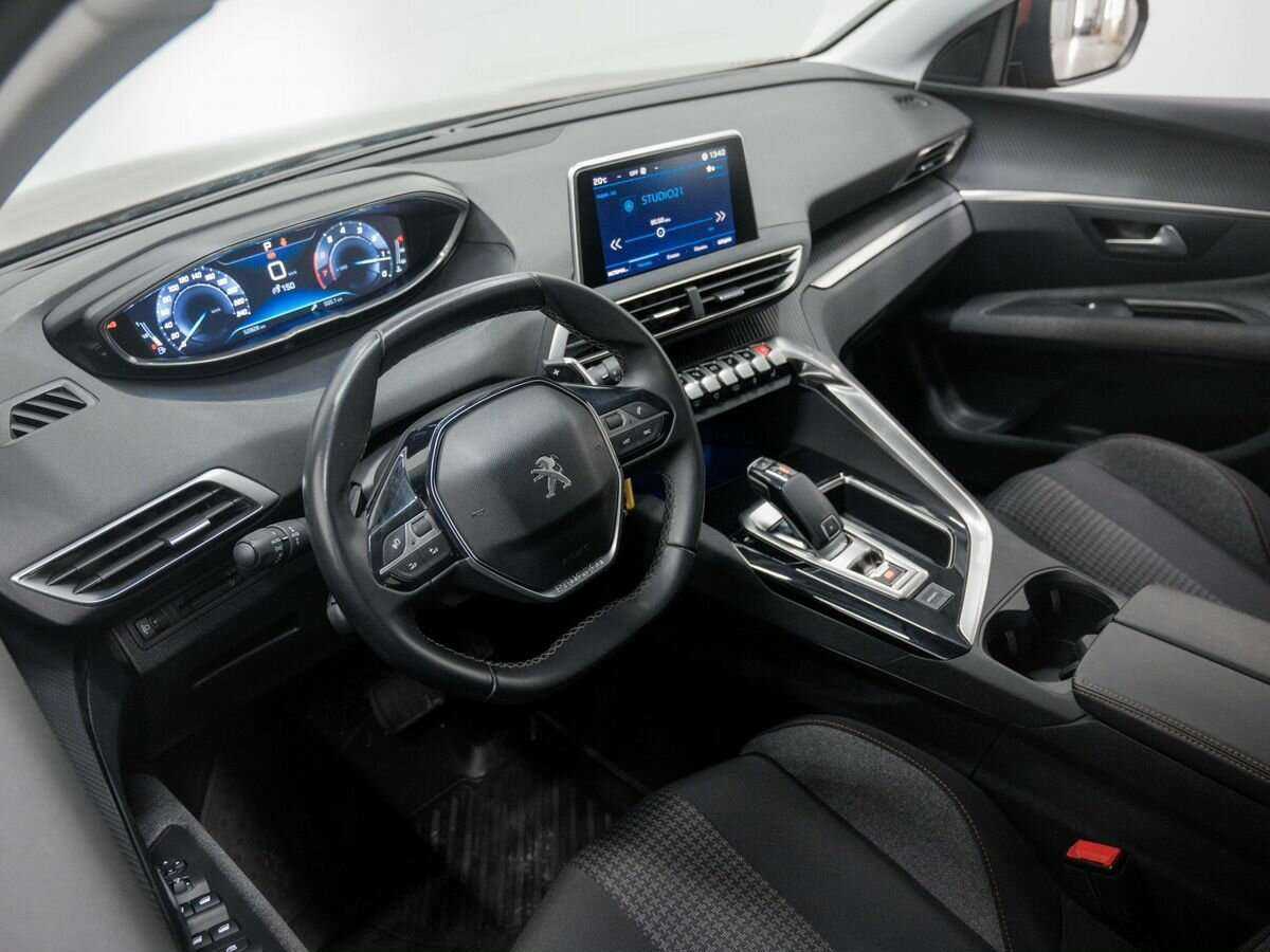 Купить Peugeot 3008, 2018, 55 000 км, фото №12