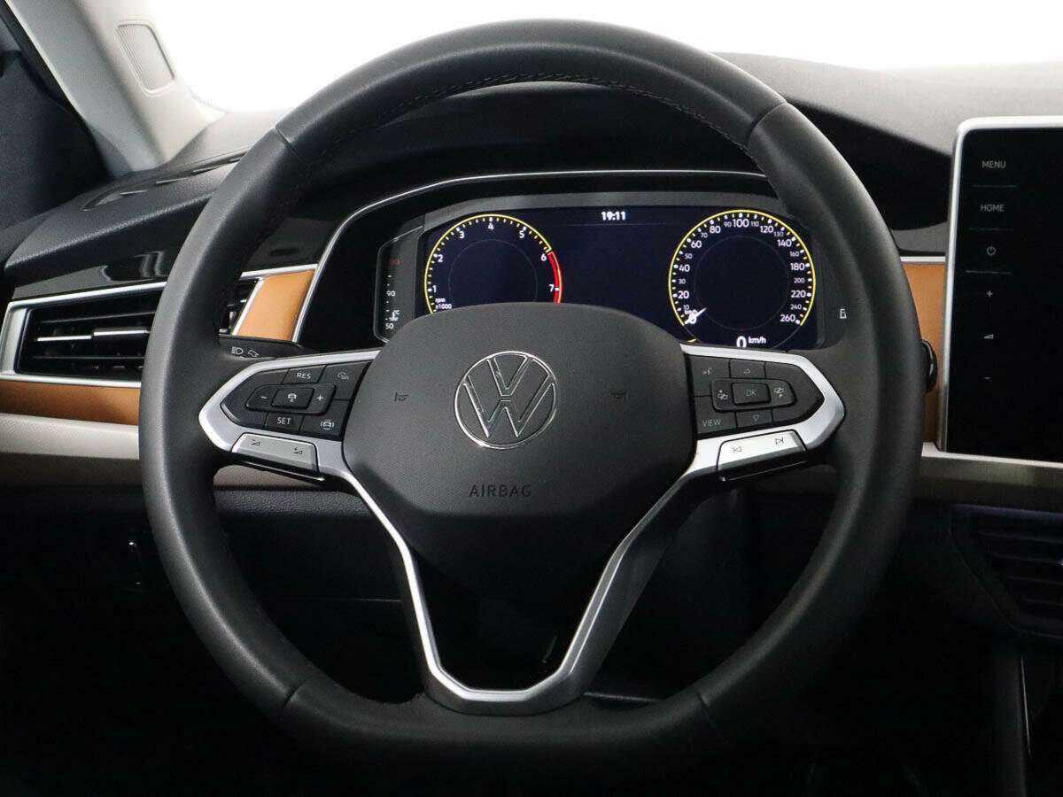 Купить Volkswagen Bora, 2022, 18 955 км, фото №13