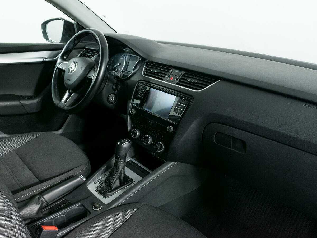 Купить Skoda Octavia, 2017, 89 000 км, фото №7