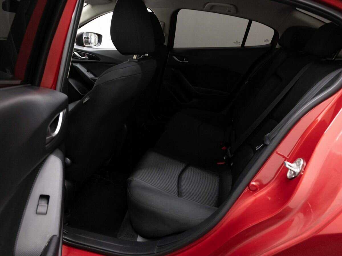 Купить Mazda 3, 2014, 180 000 км, фото №9