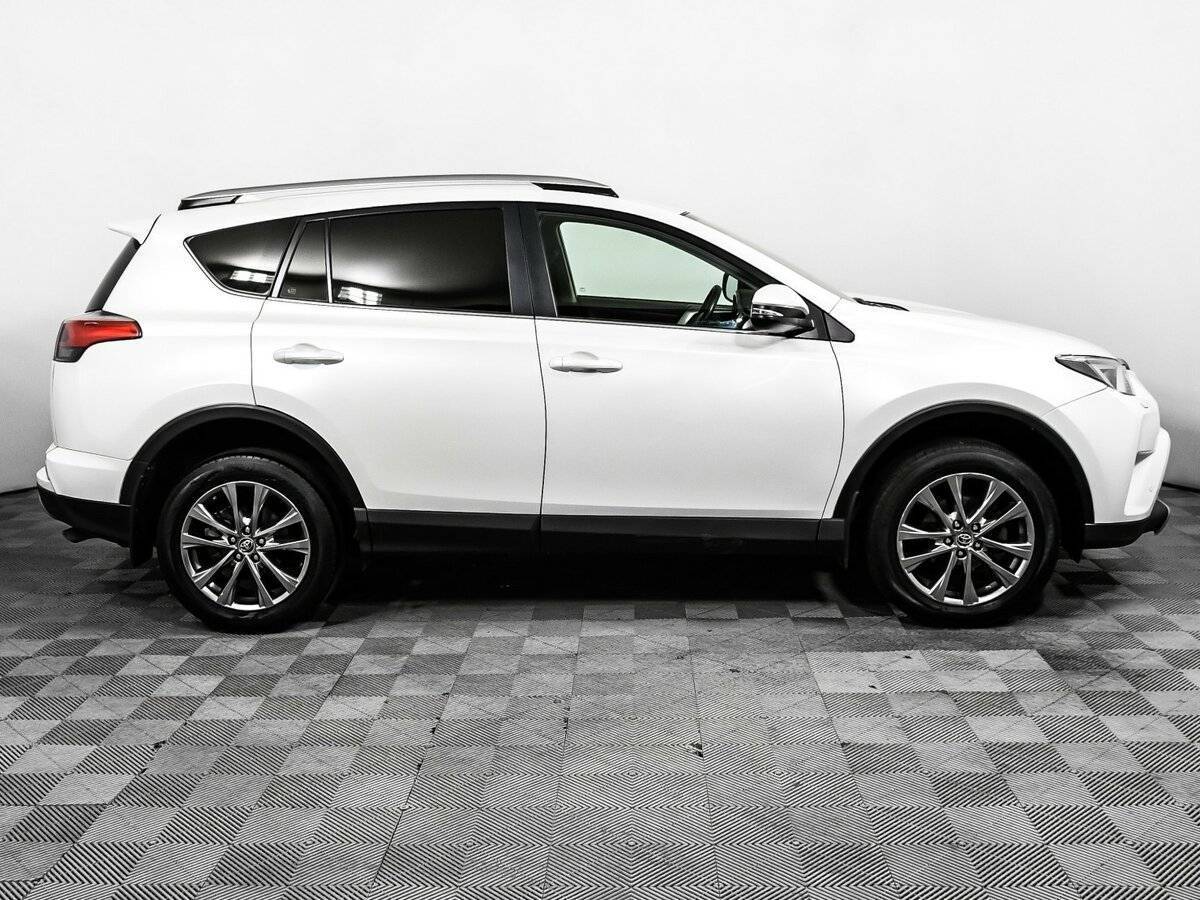 Купить Toyota RAV4, 2019, 65 120 км, фото №4