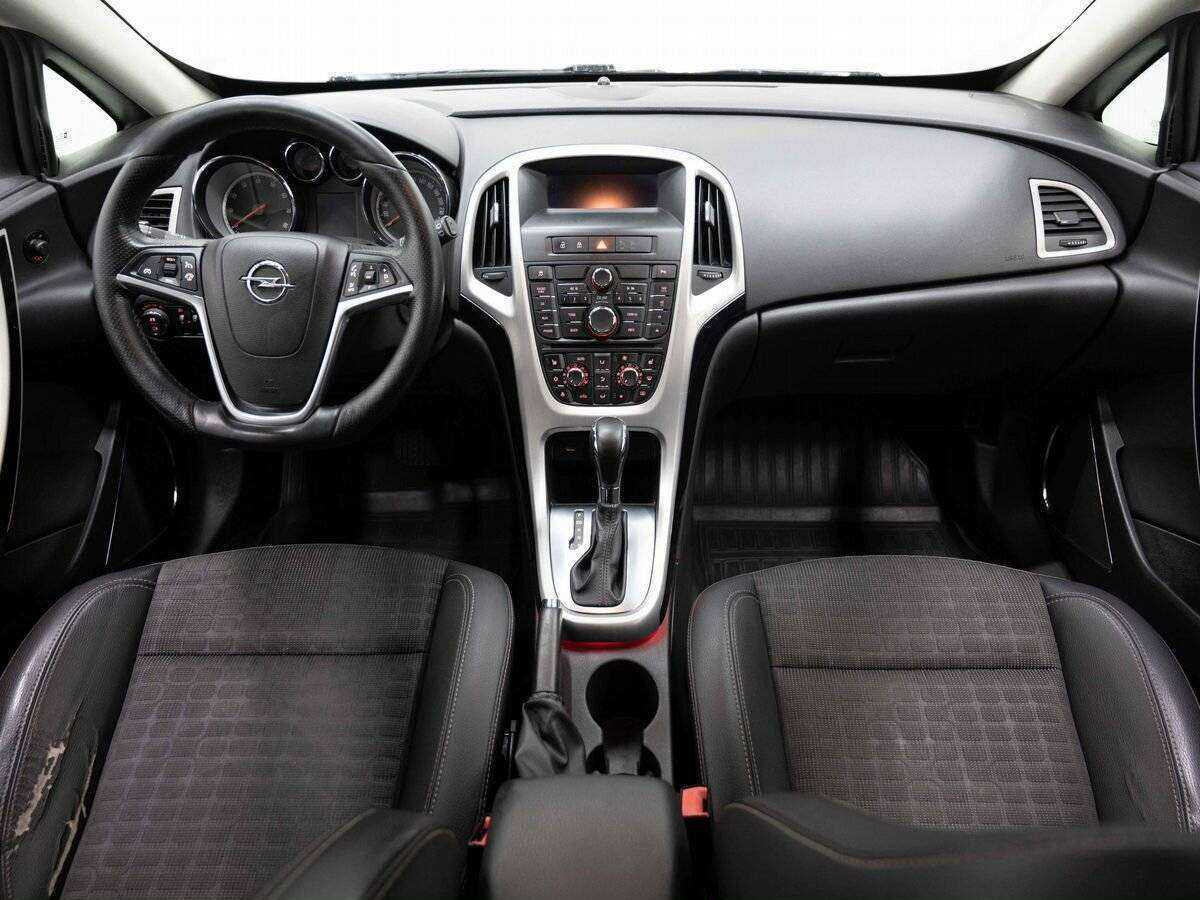 Купить Opel Astra GTC, 2012, 190 009 км, фото №12