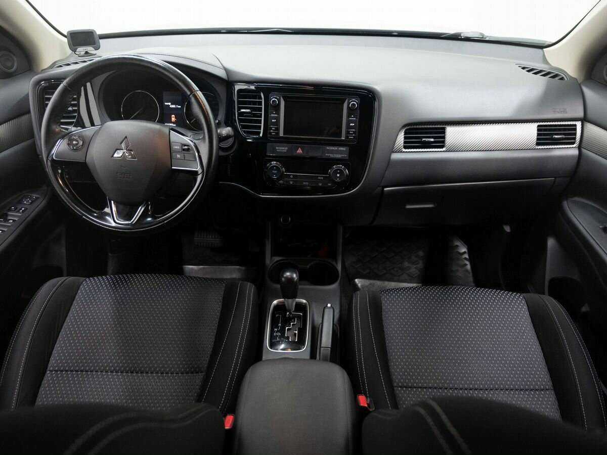 Купить Mitsubishi Outlander, 2016, 74 202 км, фото №13