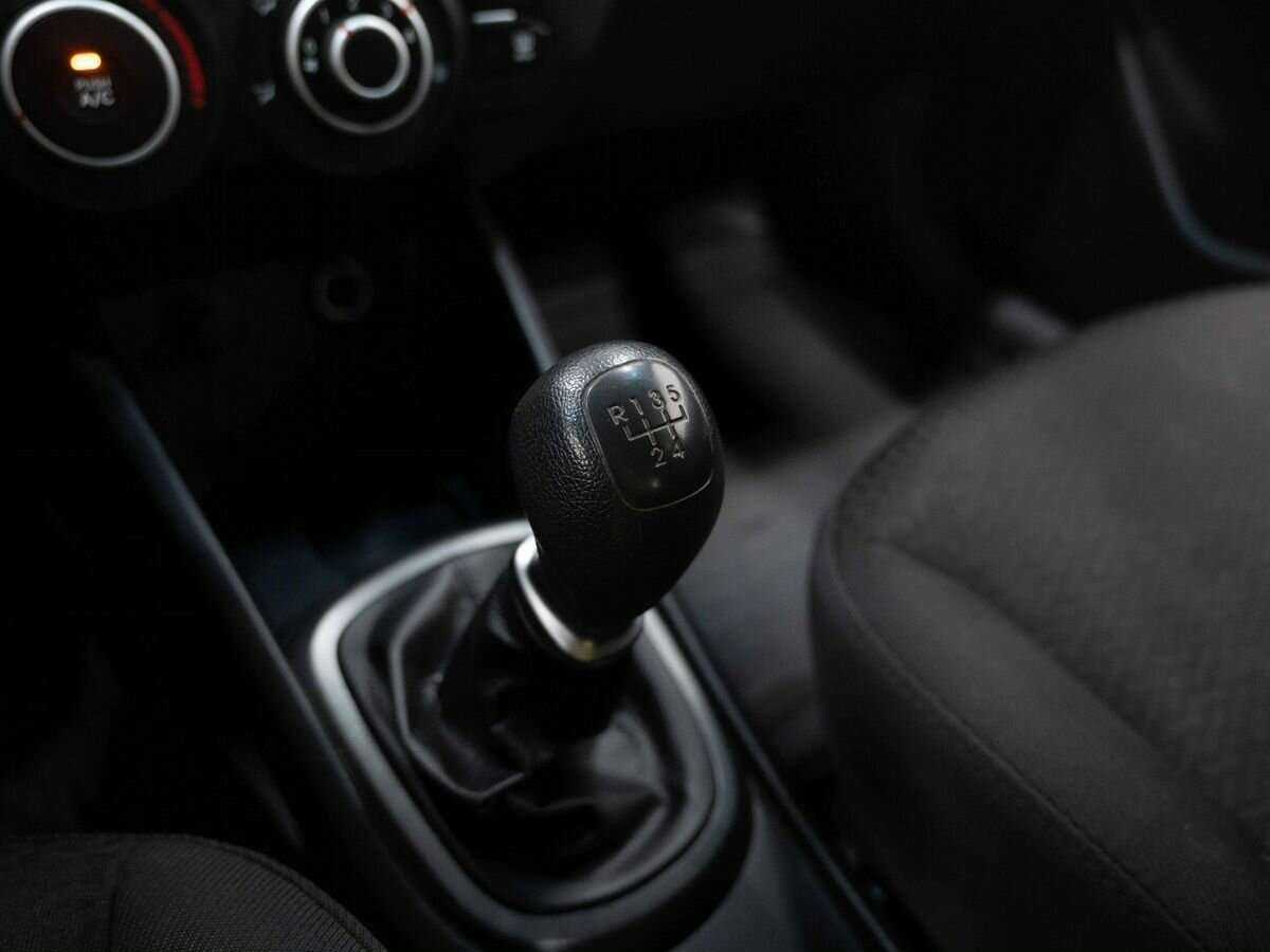 Купить Kia Rio, 2013, 140 000 км, фото №17