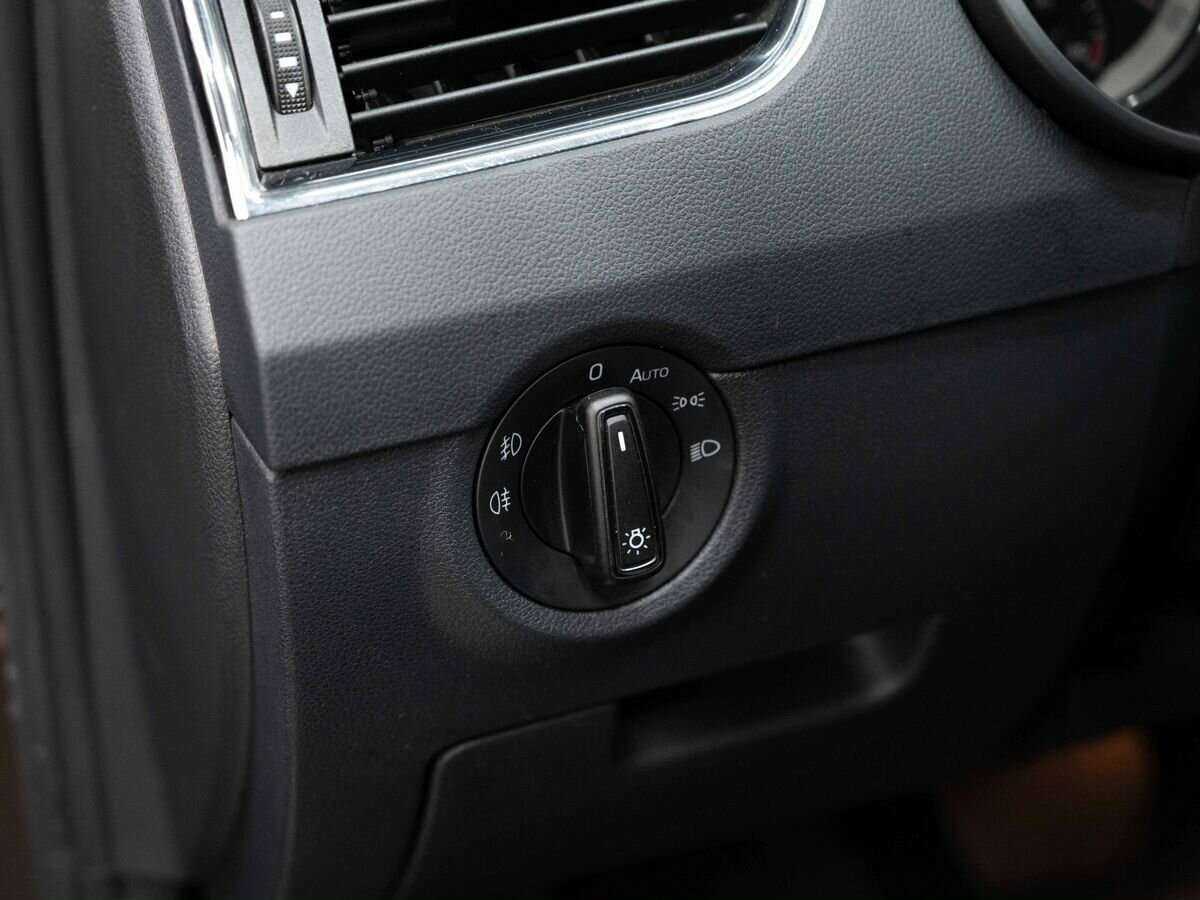 Купить Skoda Octavia, 2017, 123 349 км, фото №17