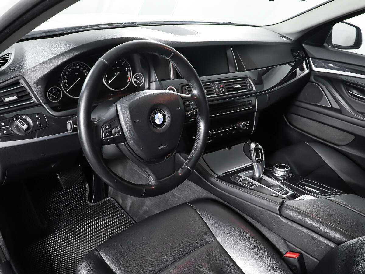 Купить BMW 5 серии 520i, 2013, 133 932 км, фото №13