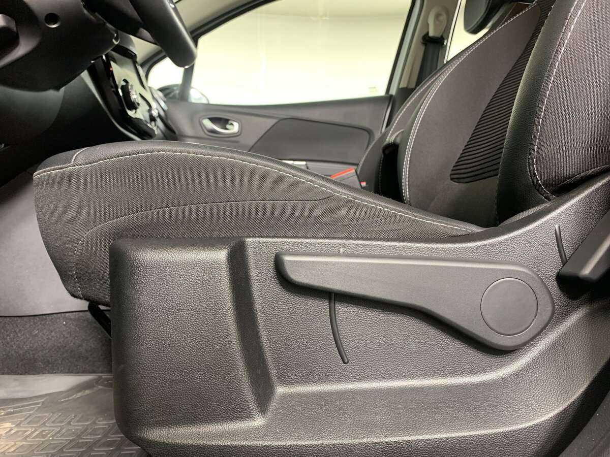 Купить Renault Kaptur, 2020, 37 312 км, фото №14