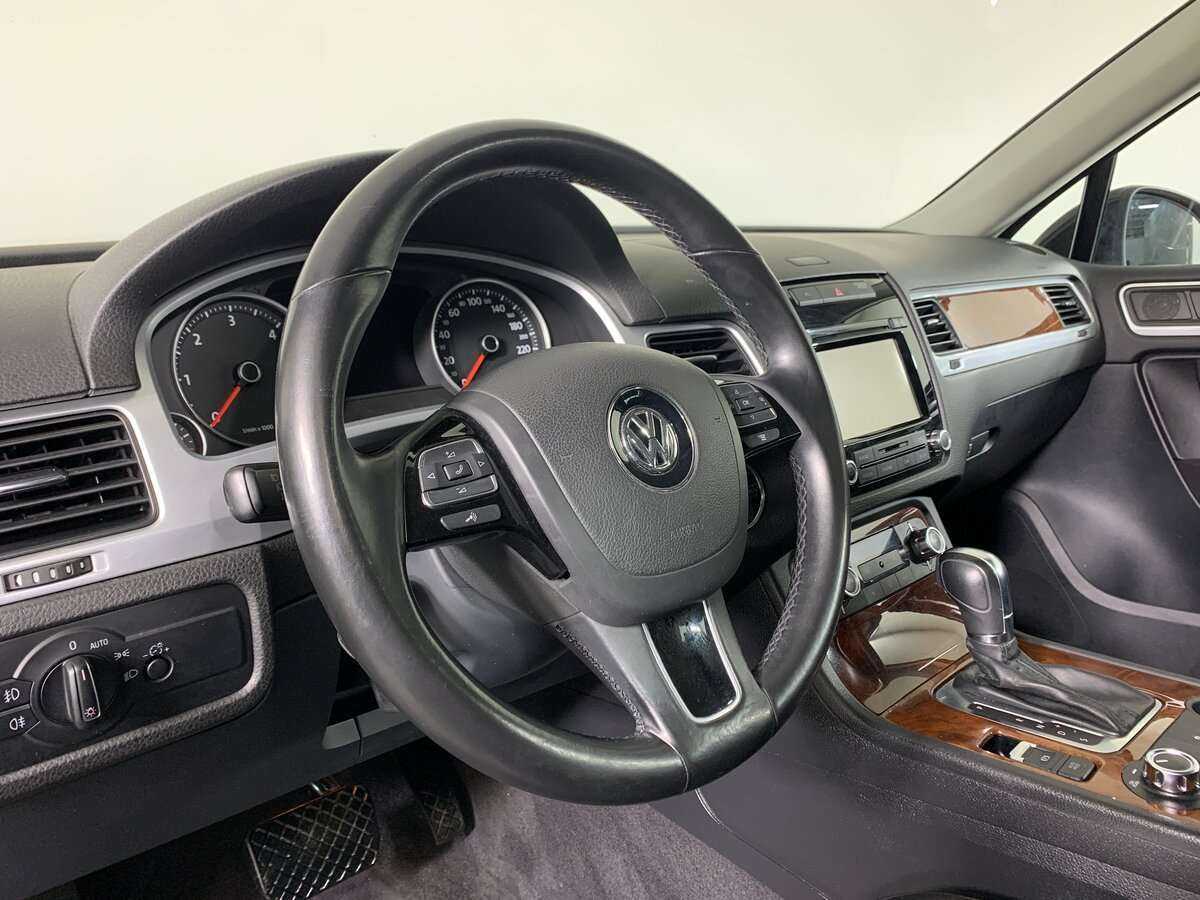 Купить Volkswagen Touareg, 2012, 206 005 км, фото №10