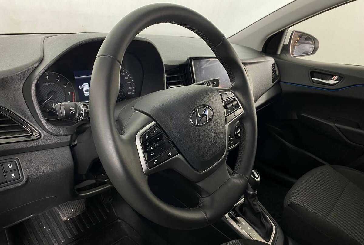 Купить Hyundai Solaris, 2021, 13 369 км, фото №13