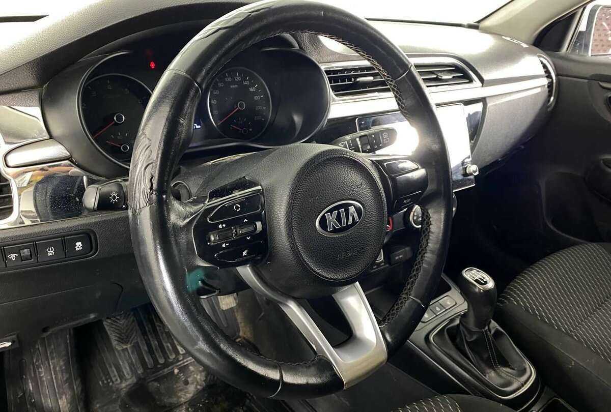 Купить Kia Rio X-Line, 2019, 116 000 км, фото №13