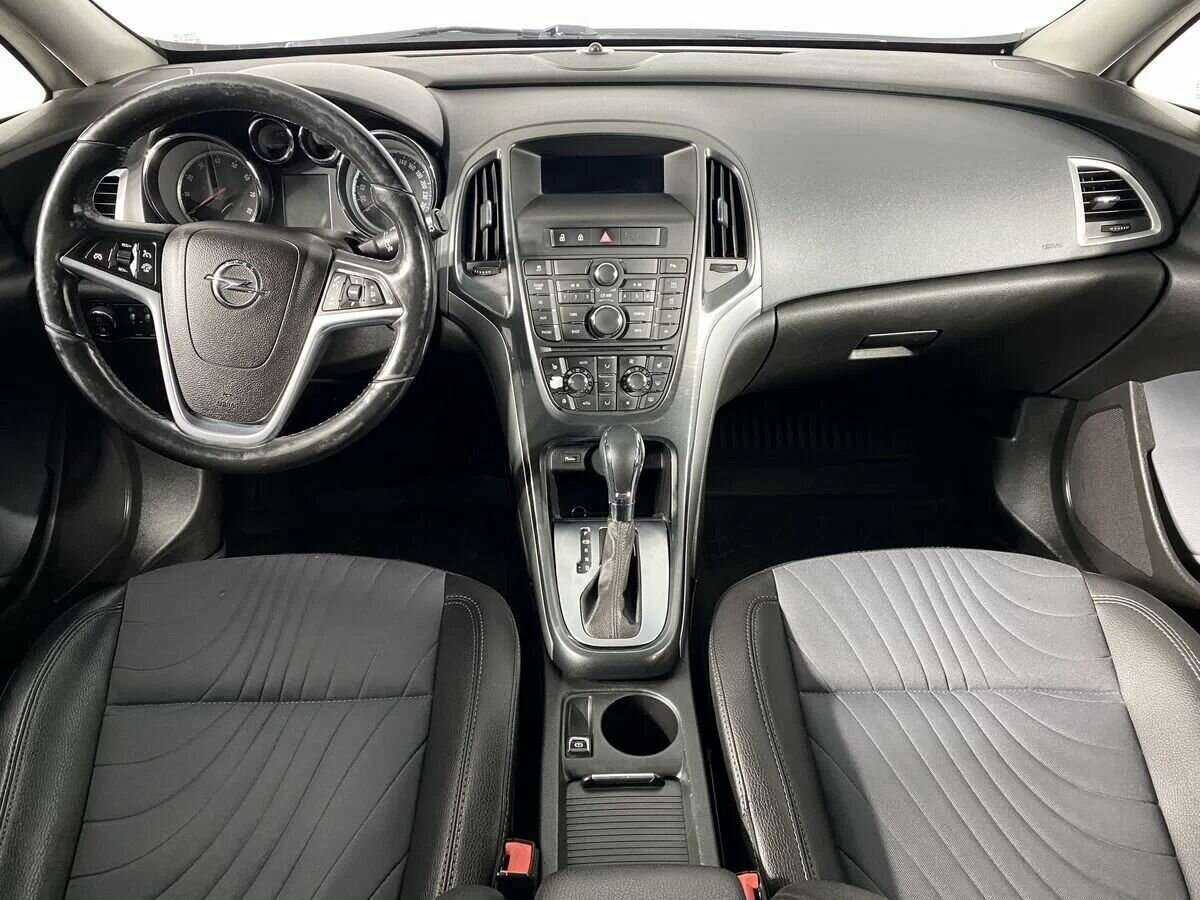 Купить Opel Astra, 2013, 199 500 км, фото №11