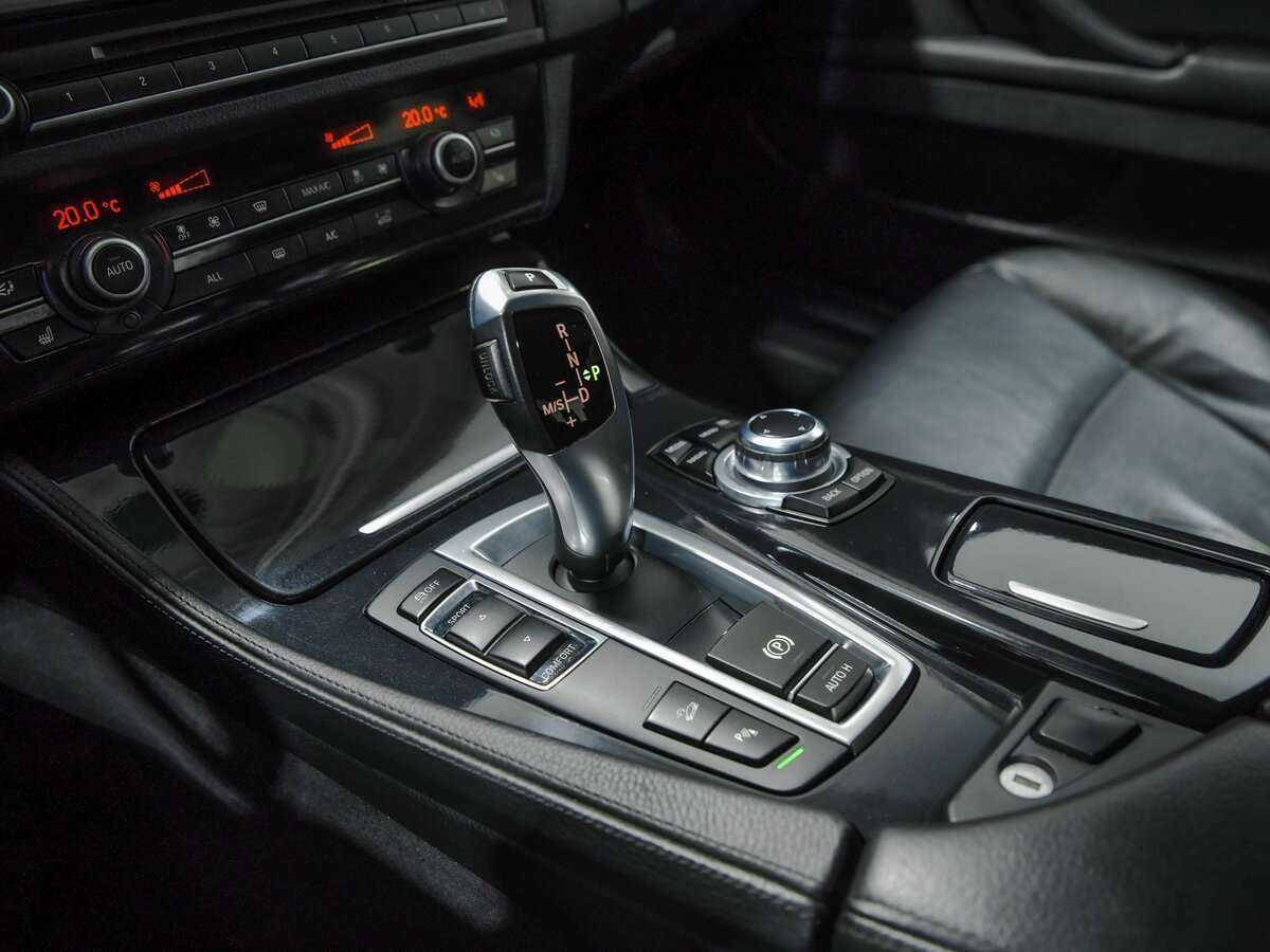 Купить BMW 5 серии 528i xDrive, 2013, 198 837 км, фото №10