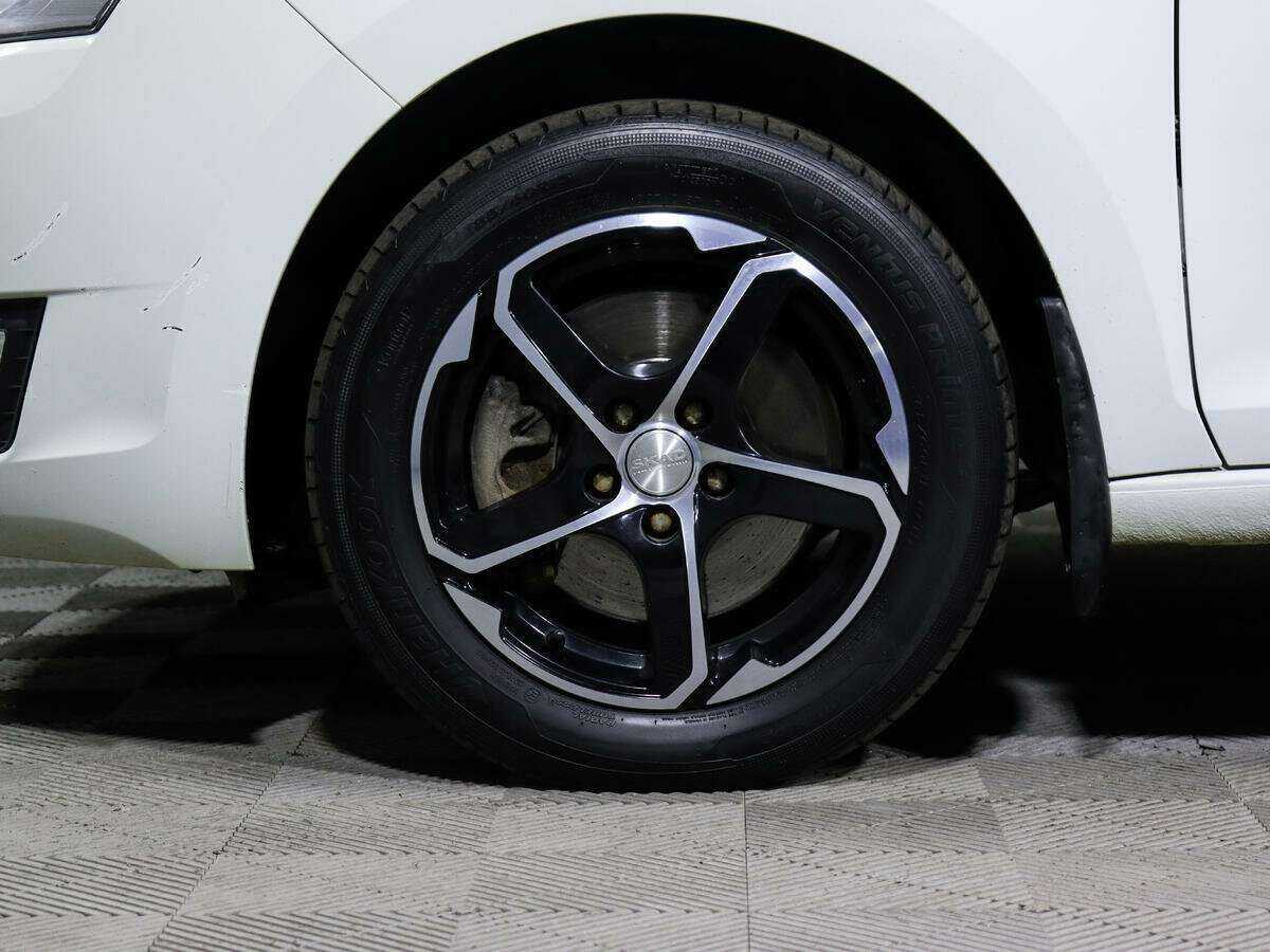 Купить Skoda Rapid, 2016, 133 129 км, фото №12