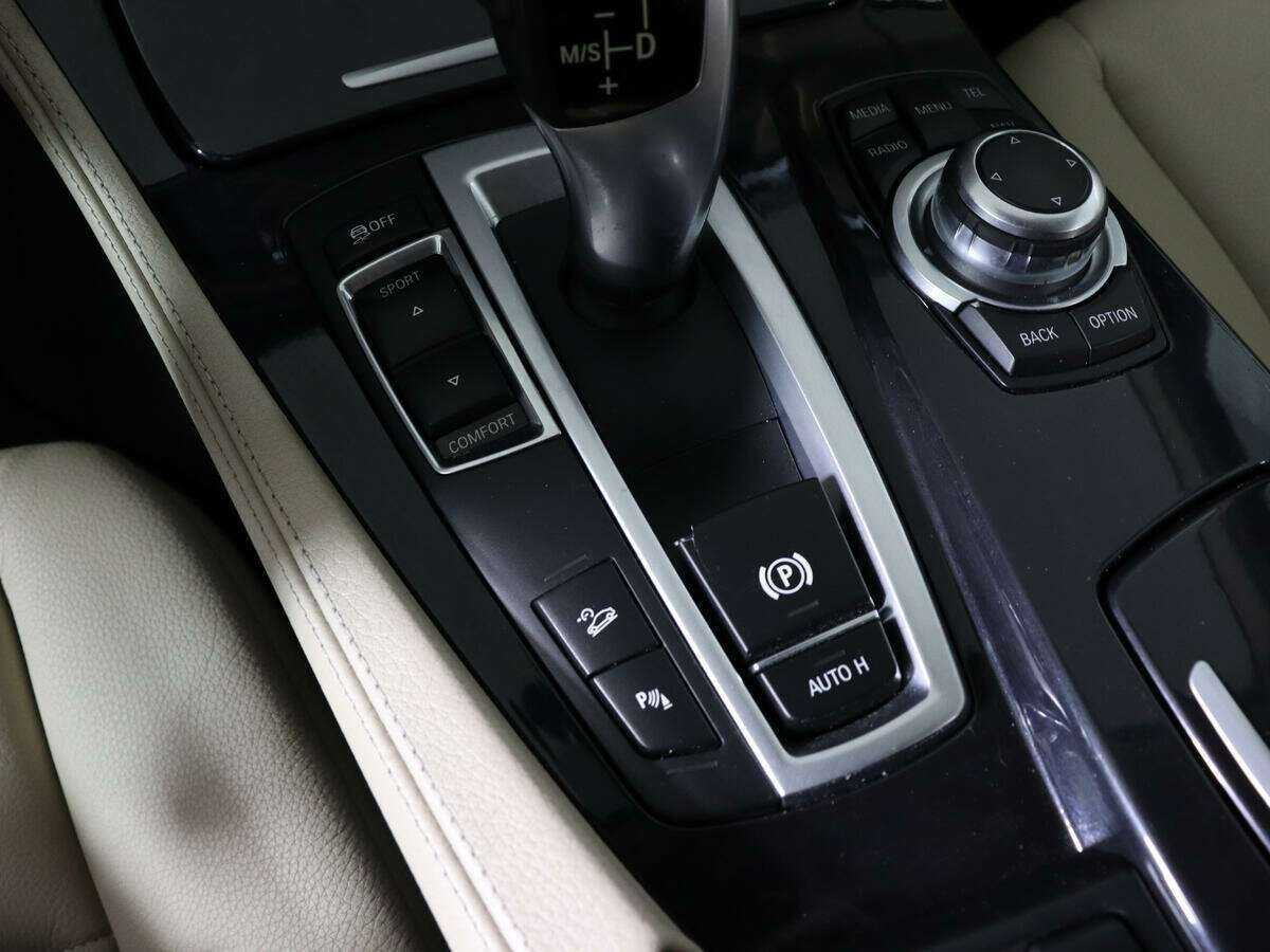 Купить BMW 5 серии 525d xDrive, 2012, 118 777 км, фото №18