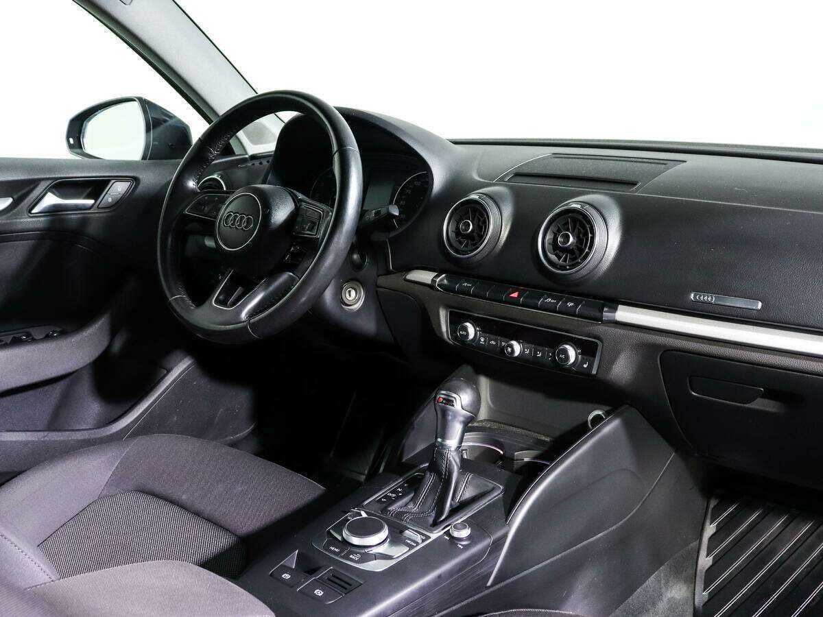 Купить Audi A3 Sportback, 2016, 98 149 км, фото №9