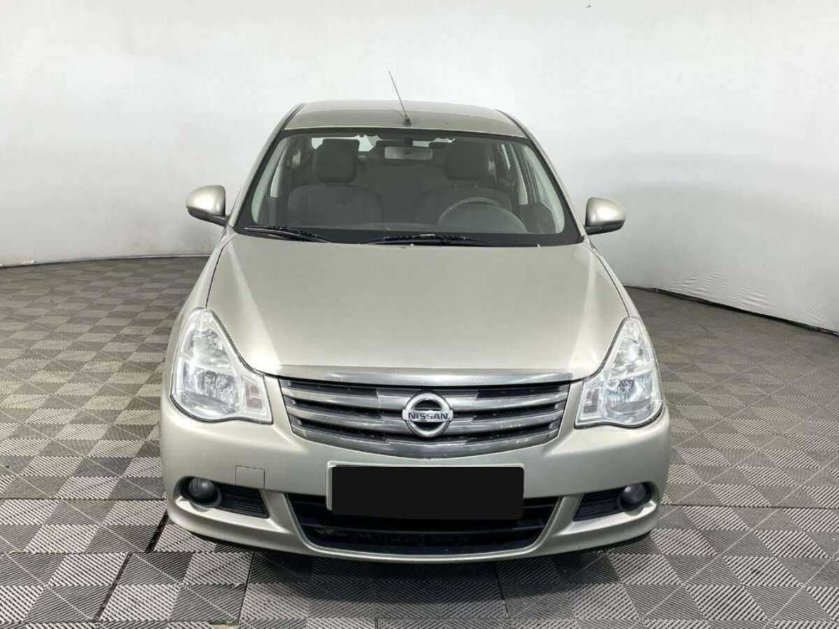 Nissan Almera
