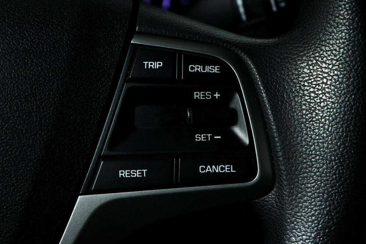 Купить Hyundai Elantra, 2018, 95 171 км, фото №15