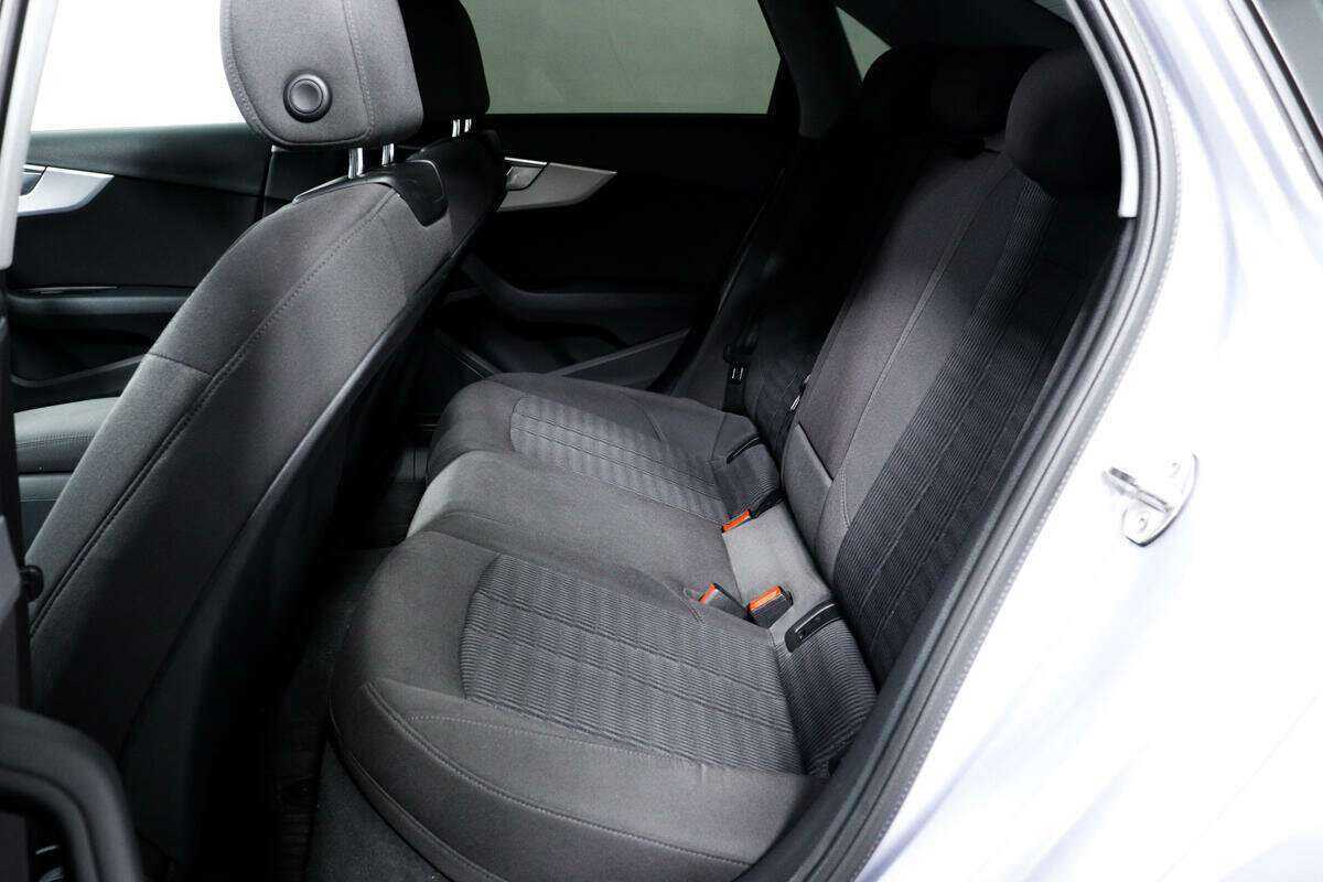 Купить Audi A4, 2016, 103 000 км, фото №11