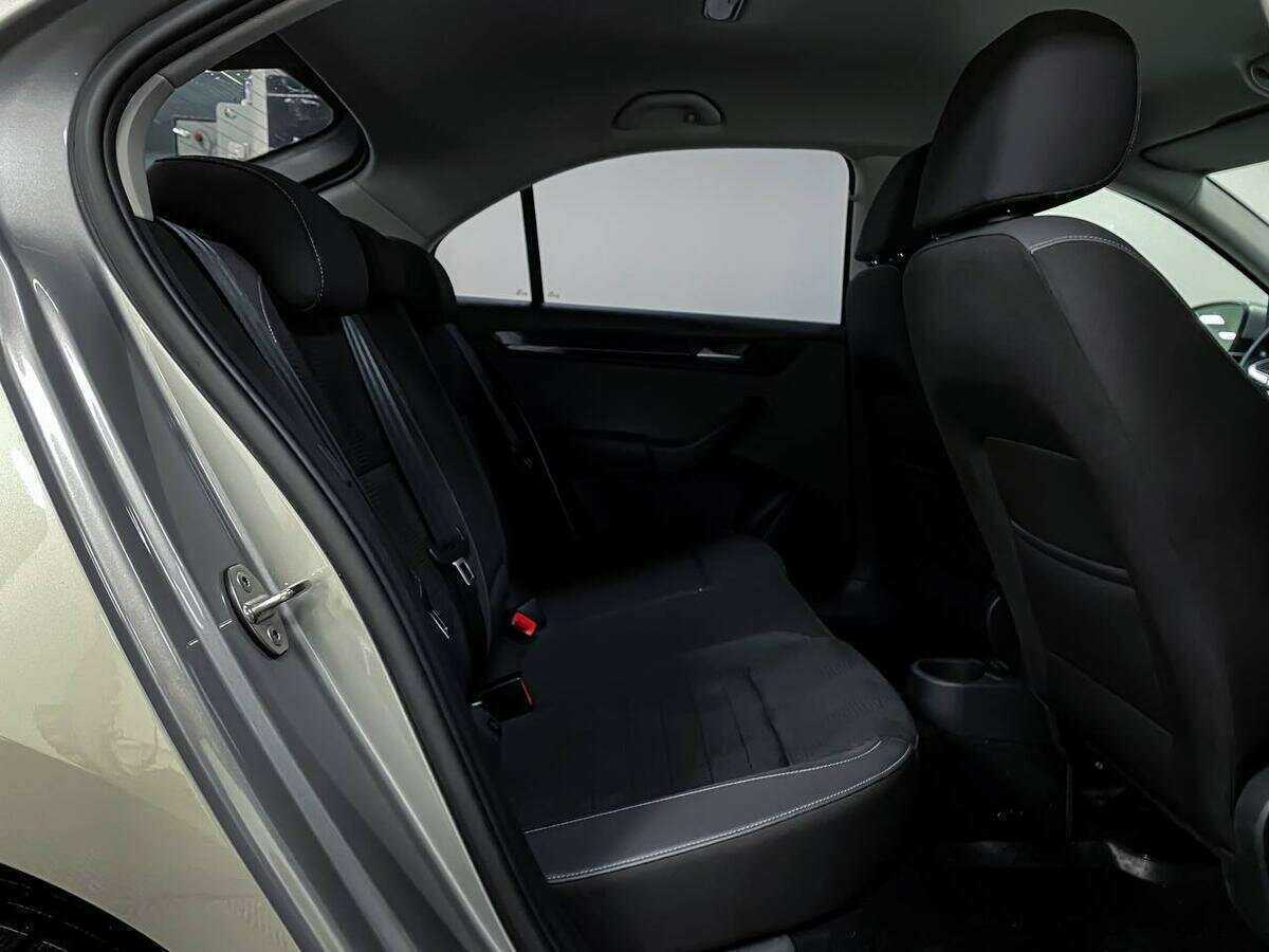 Купить Volkswagen Polo, 2020, 50 799 км, фото №12