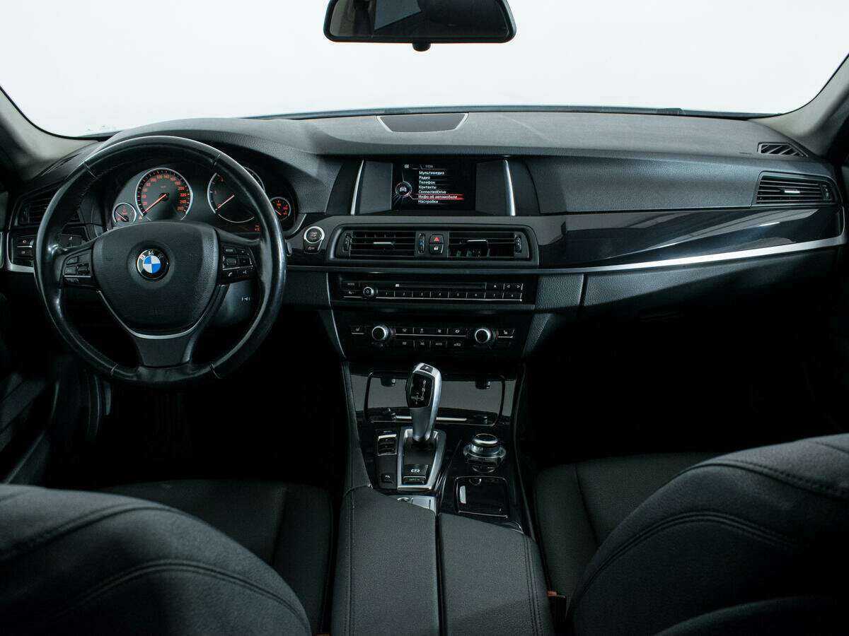 Купить BMW 5 серии 520d, 2016, 146 400 км, фото №12