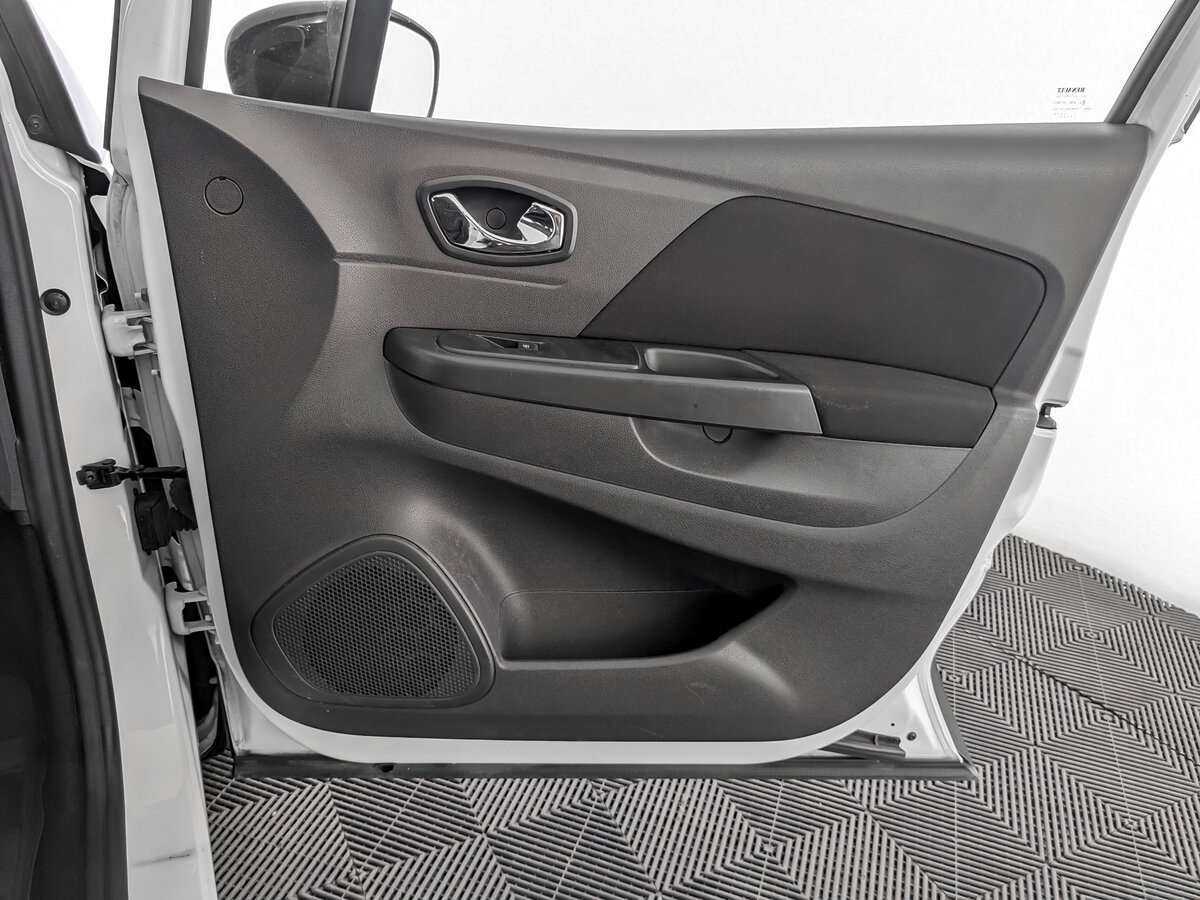 Купить Renault Kaptur, 2019, 84 502 км, фото №21