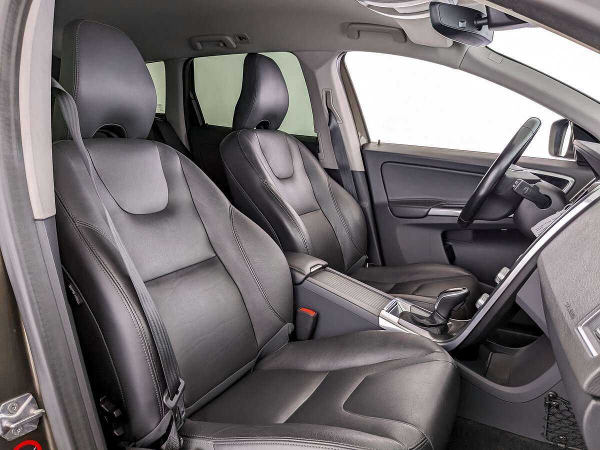 Купить Volvo XC60, 2015, 122 926 км, фото №23
