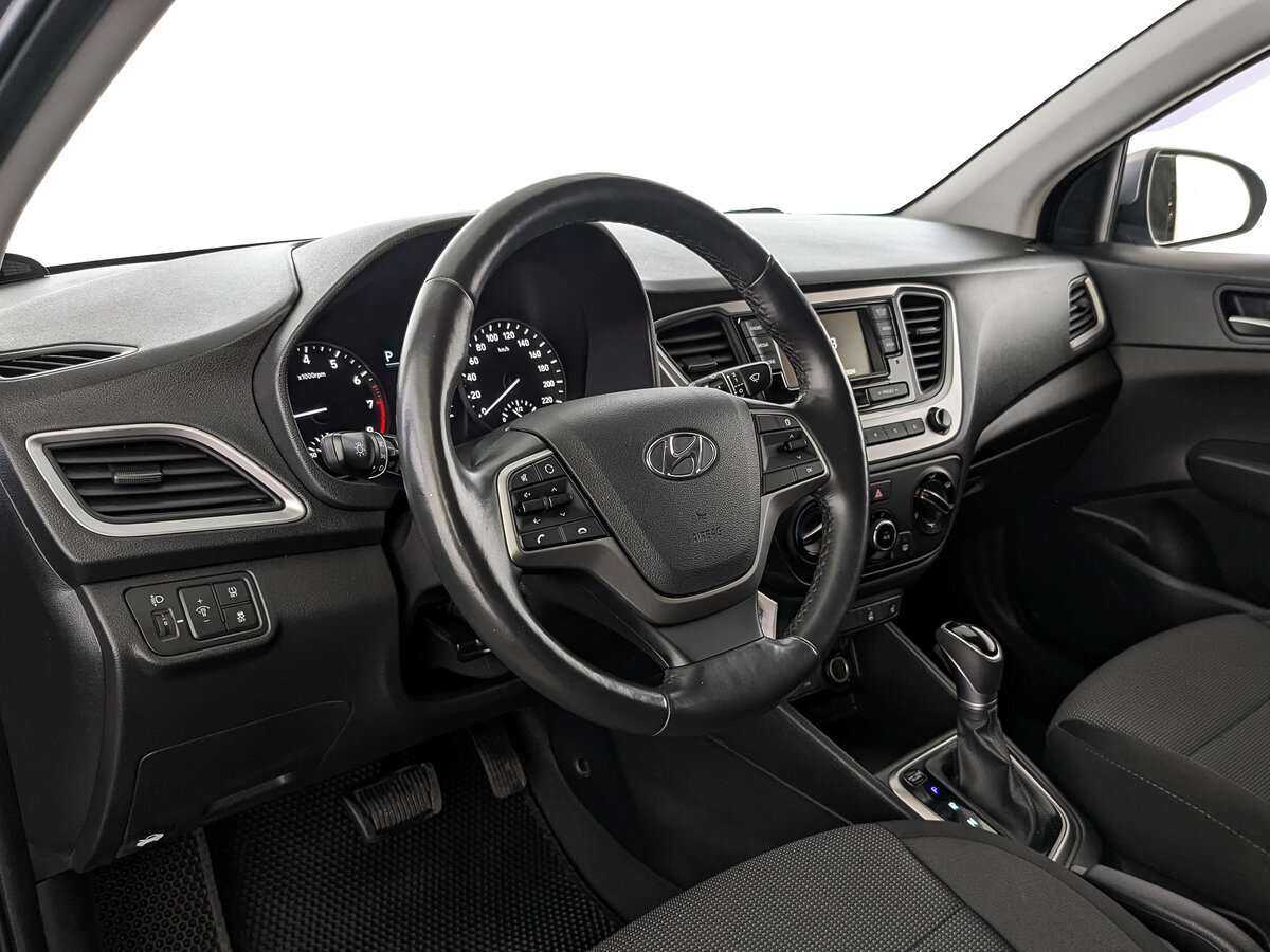Купить Hyundai Solaris, 2018, 62 910 км, фото №15