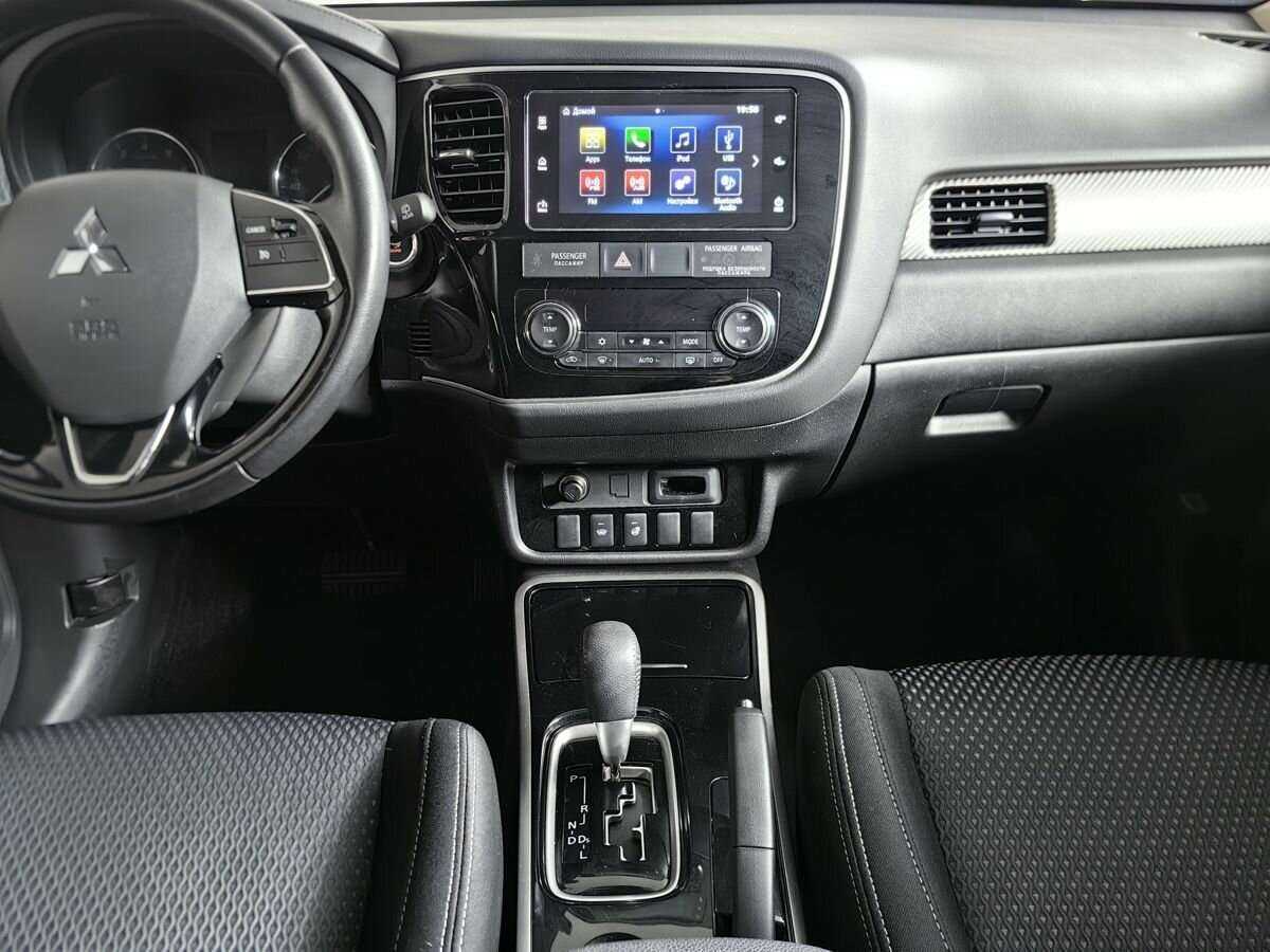 Купить Mitsubishi Outlander, 2018, 88 553 км, фото №11