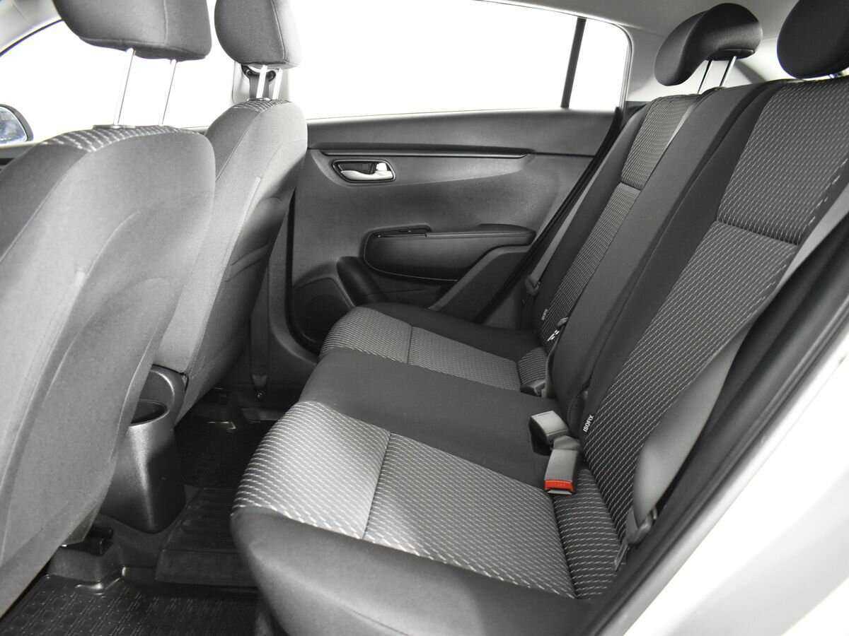 Купить Kia Rio X-Line, 2019, 65 558 км, фото №13