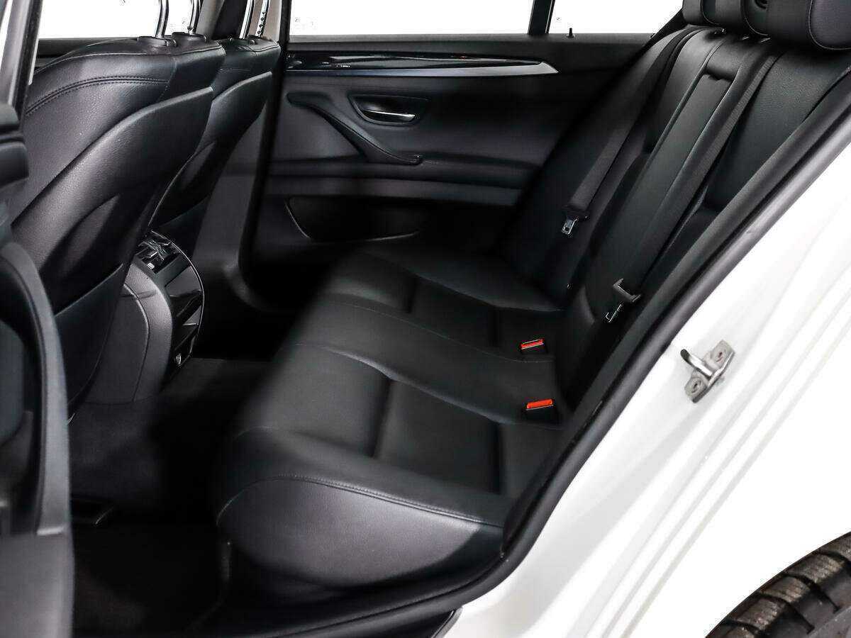 Купить BMW 5 серии 520i, 2015, 144 380 км, фото №11