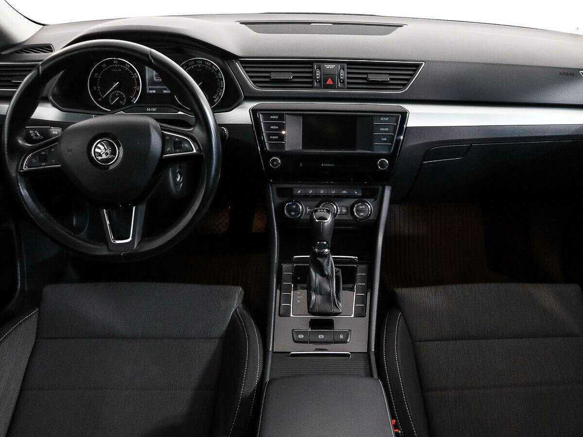 Купить Skoda Superb, 2016, 113 960 км, фото №12