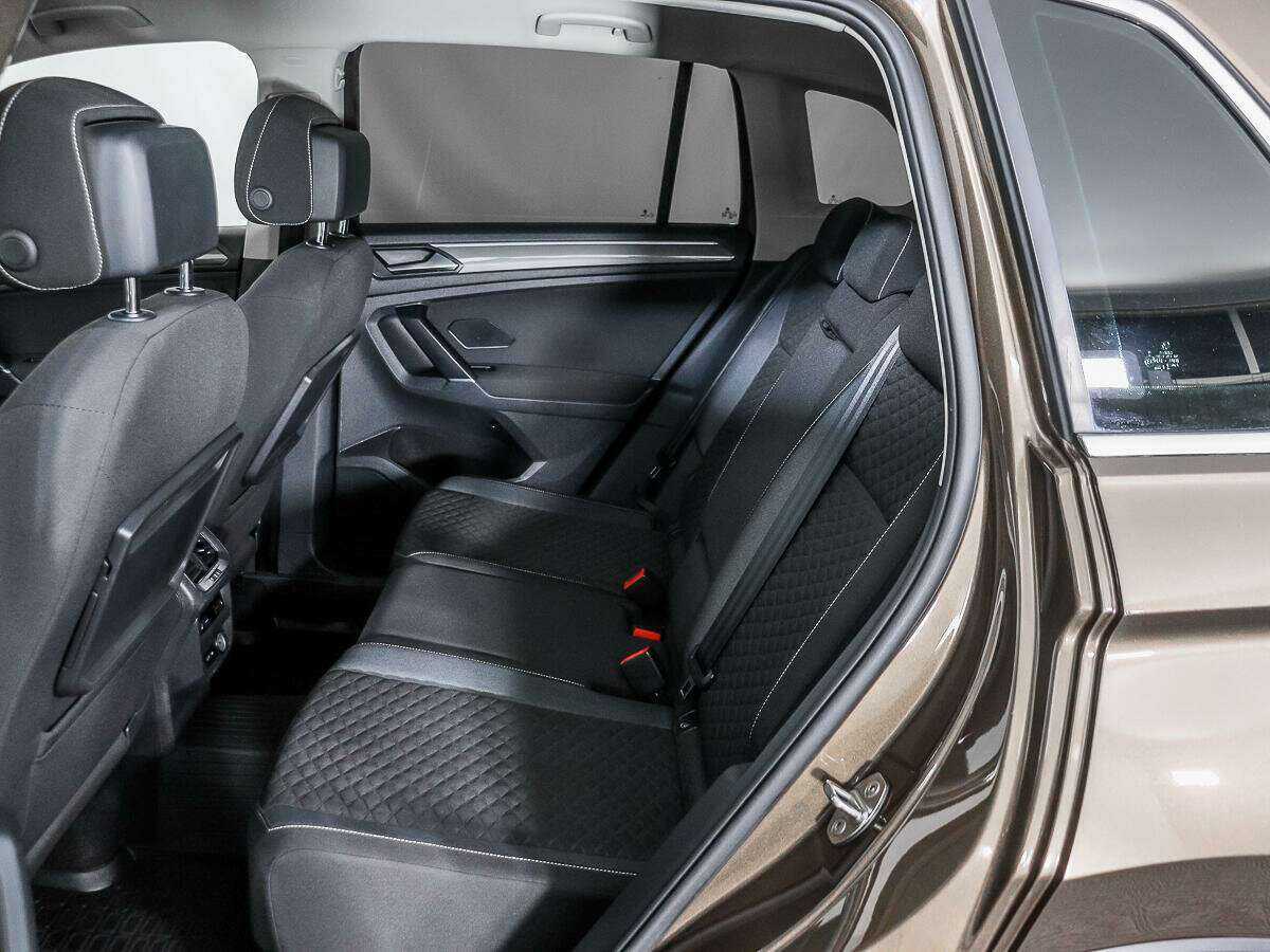 Купить Volkswagen Tiguan, 2018, 165 539 км, фото №11
