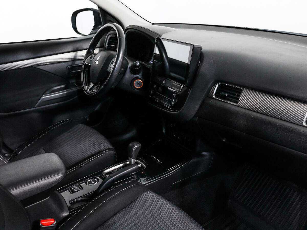 Купить Mitsubishi Outlander, 2018, 92 560 км, фото №12