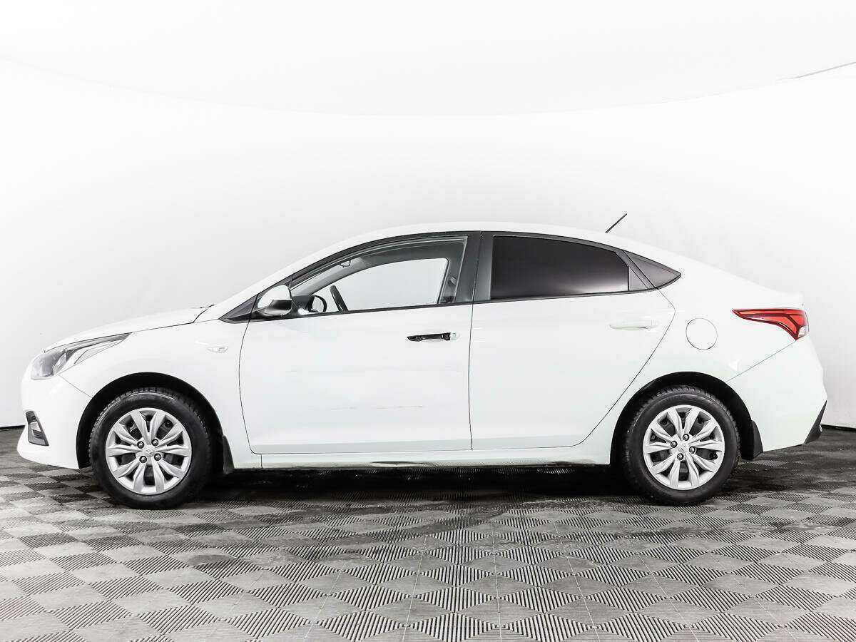 Купить Hyundai Solaris, 2019, 146 826 км, фото №8