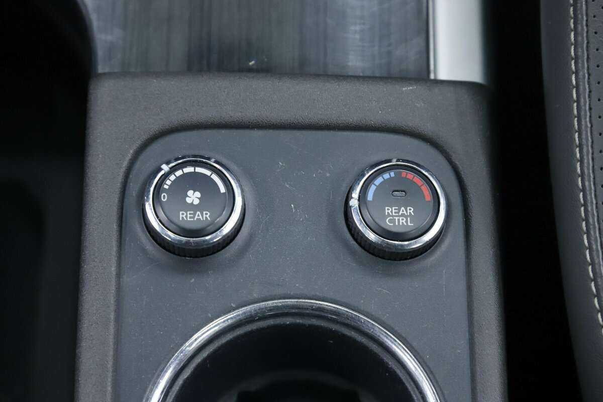 Купить Nissan Pathfinder, 2014, 139 000 км, фото №17