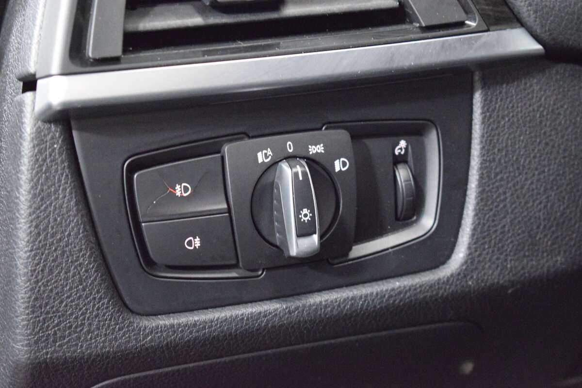 Купить BMW 3 серии 328i, 2012, 178 000 км, фото №12