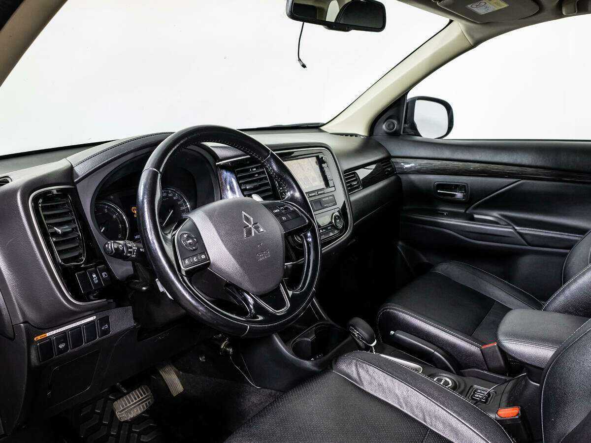 Купить Mitsubishi Outlander, 2016, 141 780 км, фото №11