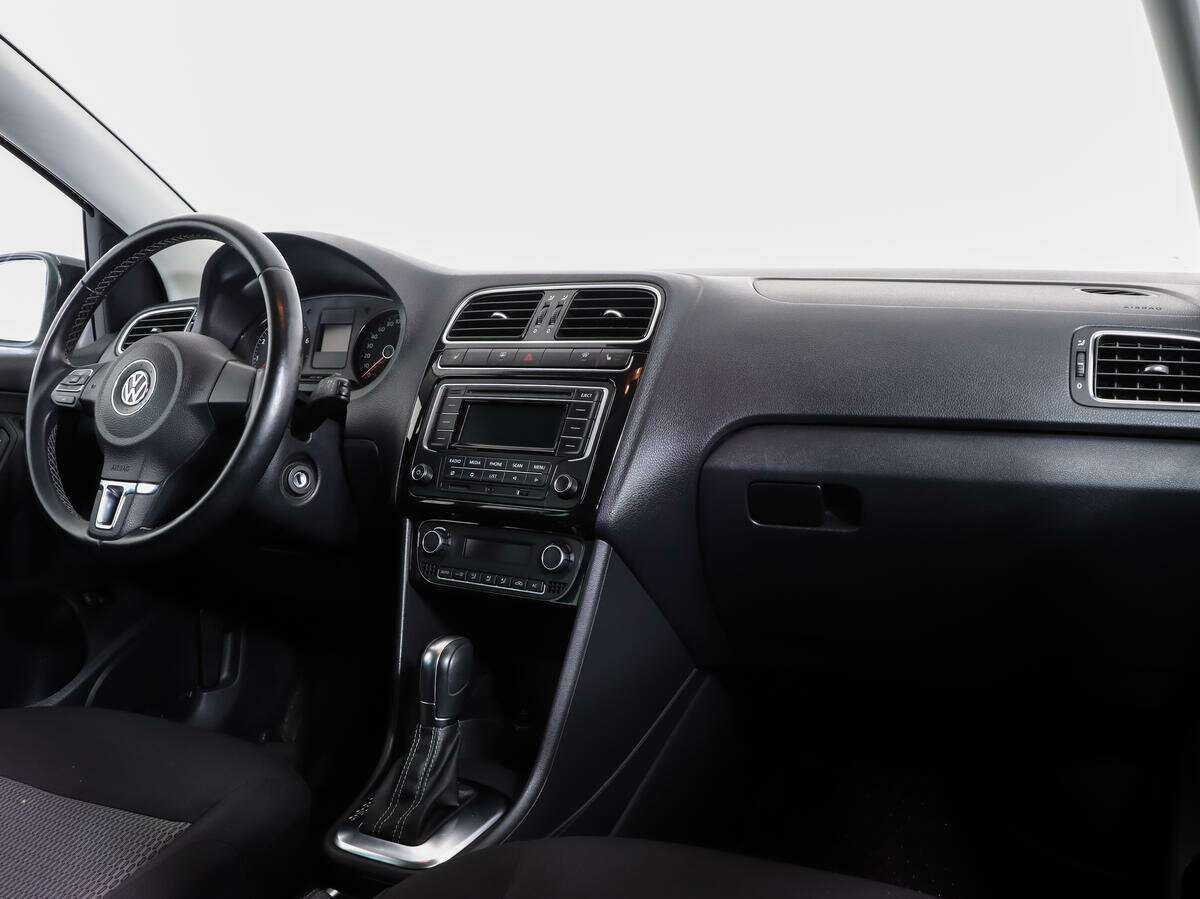 Купить Volkswagen Polo, 2014, 71 903 км, фото №9