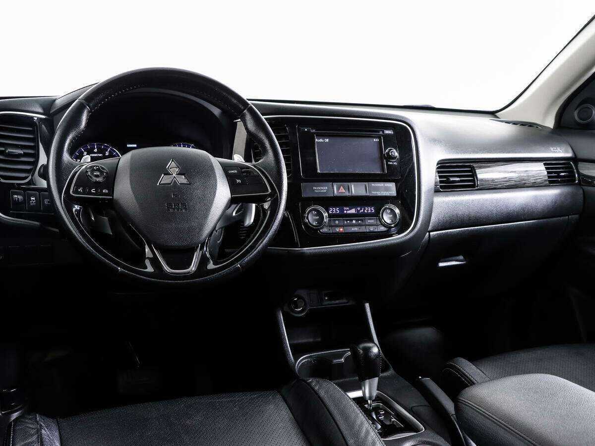 Купить Mitsubishi Outlander, 2016, 156 000 км, фото №11