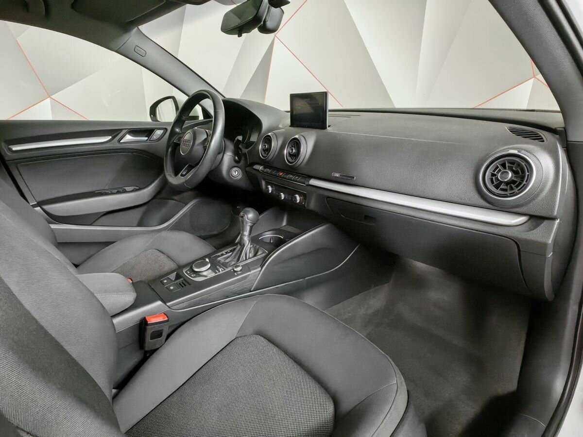 Купить Audi A3, 2019, 135 026 км, фото №9