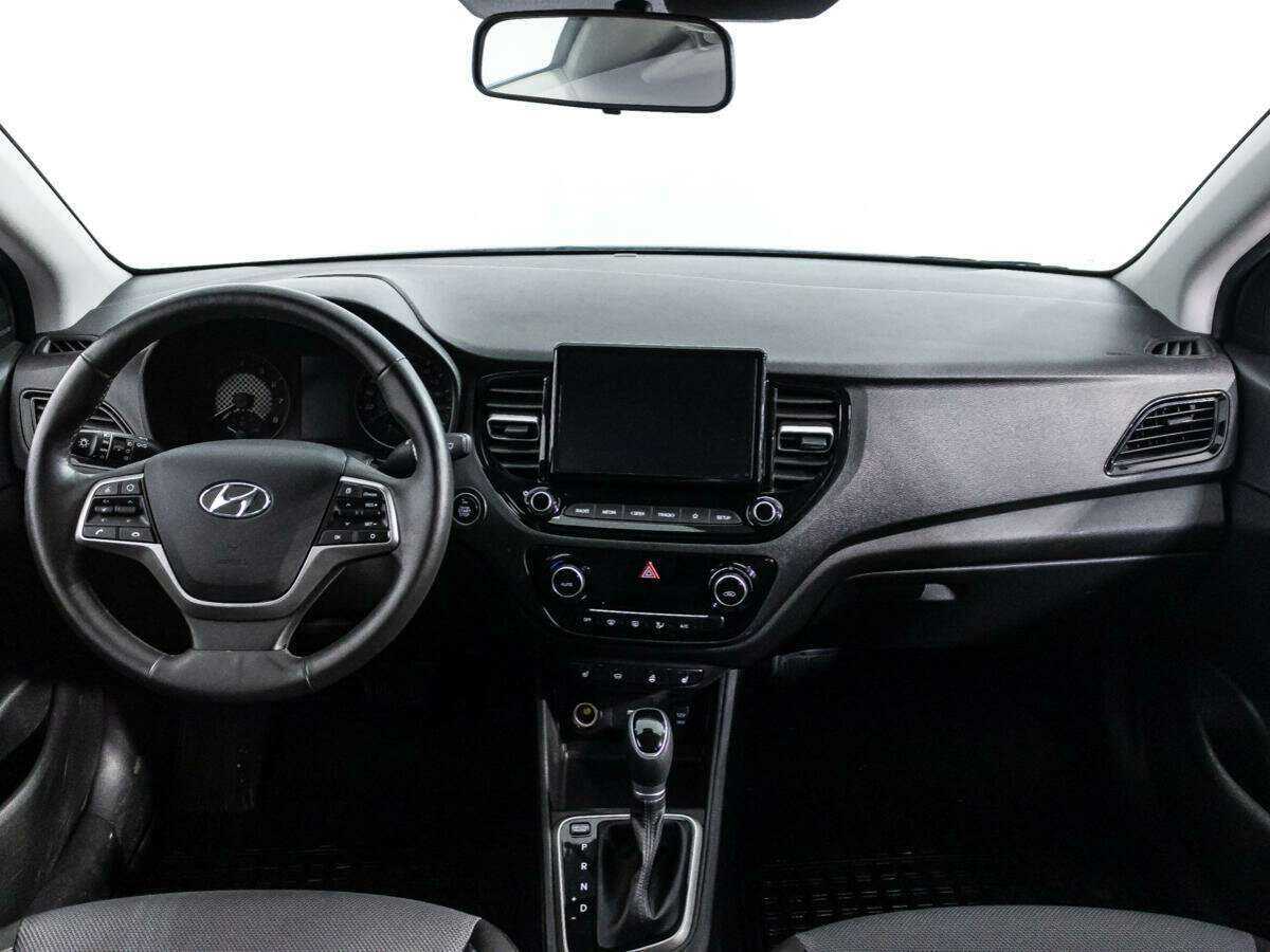 Купить Hyundai Solaris, 2021, 63 849 км, фото №13